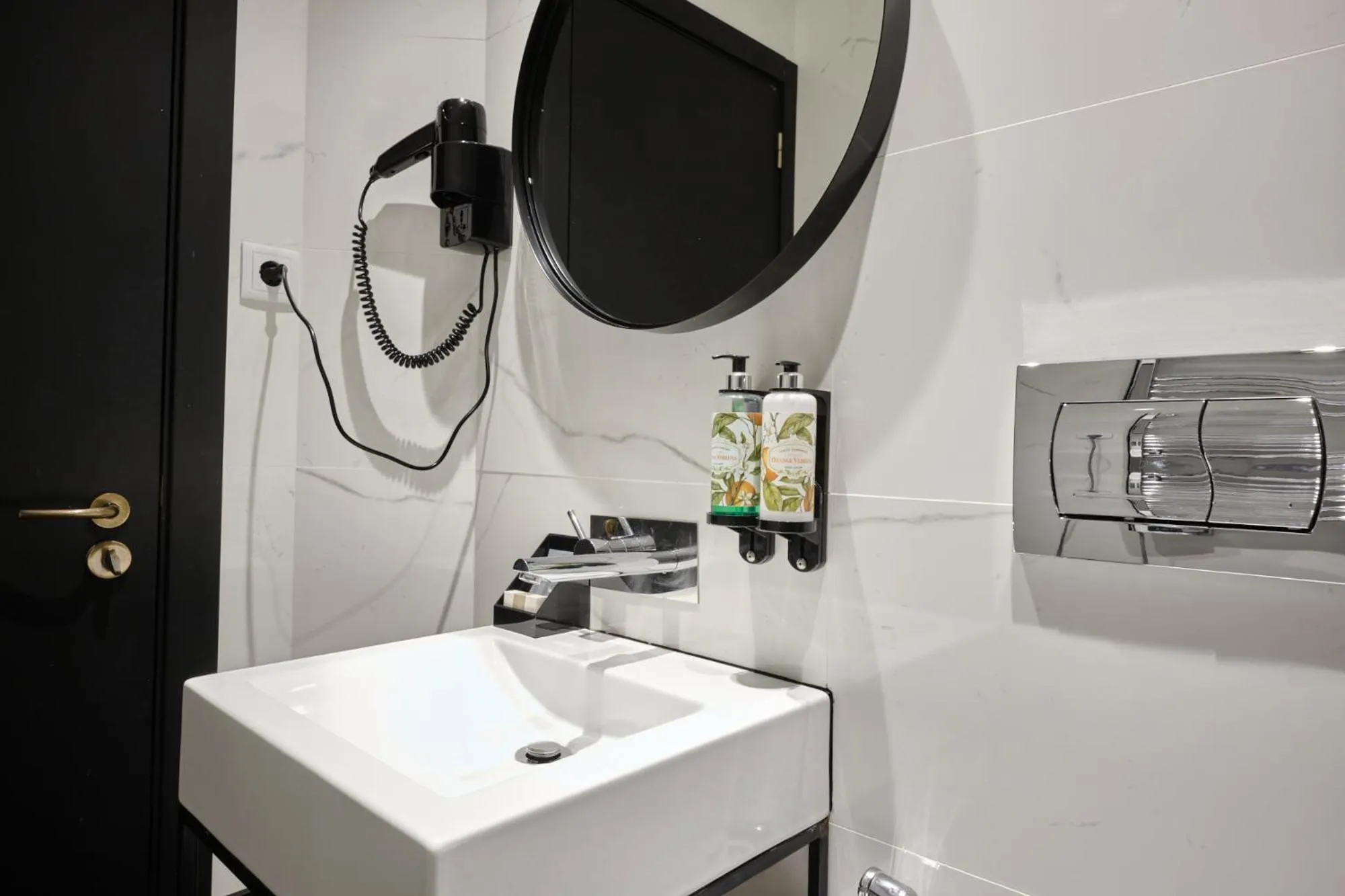 Bathroom in Duplo Charme Boutique Hotel