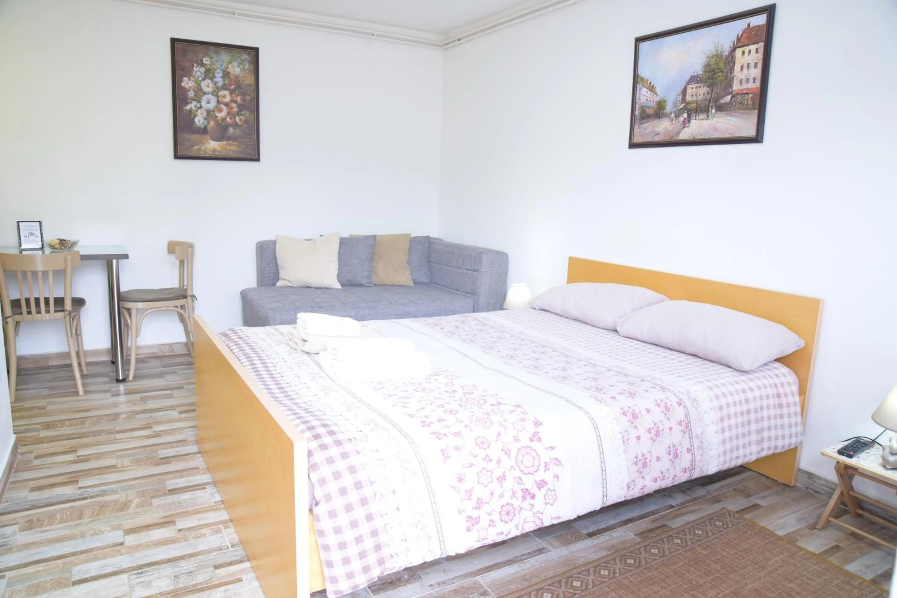 One-Bedroom Apartment - single occupancy in Petrograd