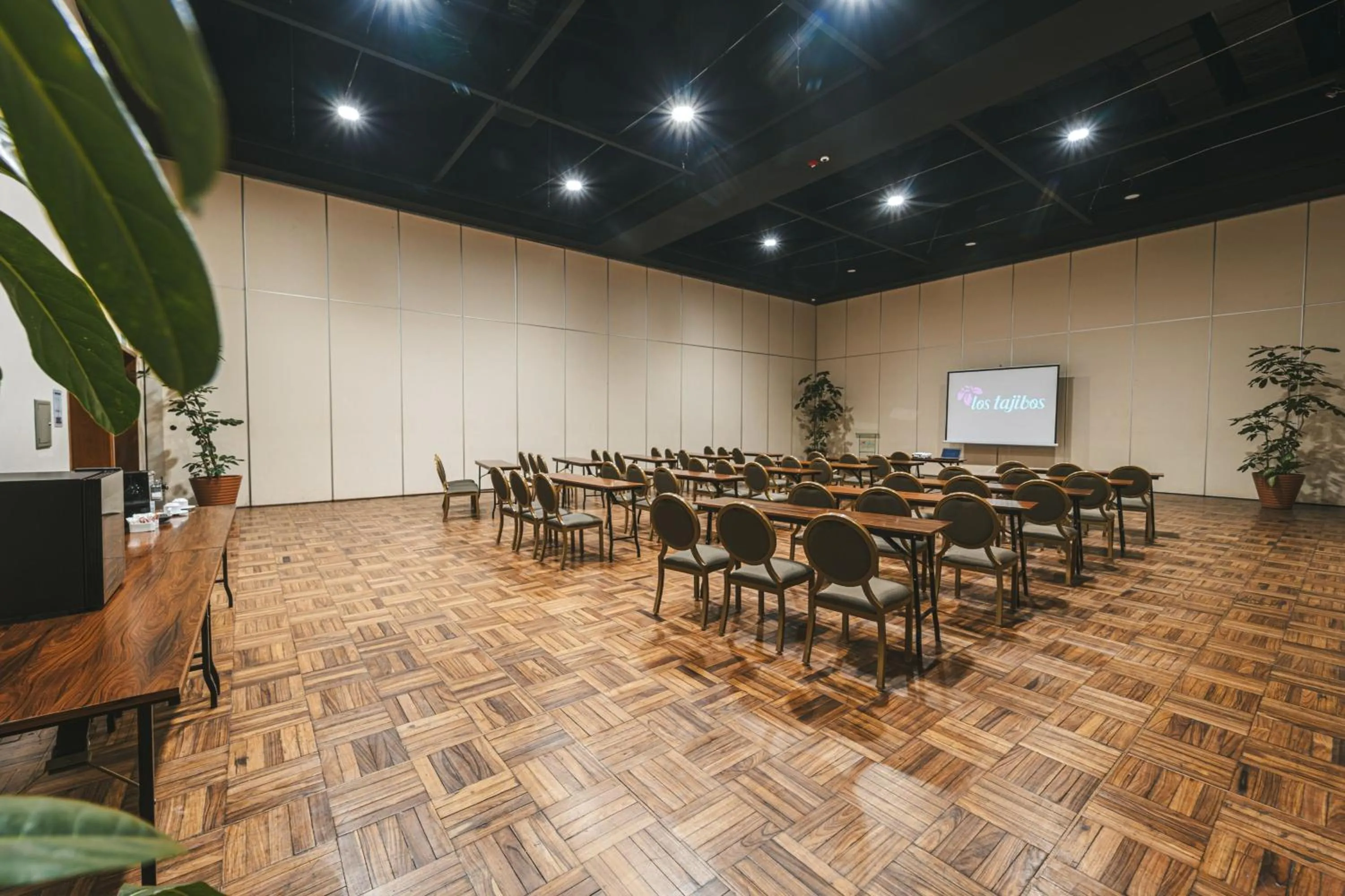 Meeting/conference room in Los Tajibos, Santa Cruz de la Sierra, a Tribute Portfolio Hotel