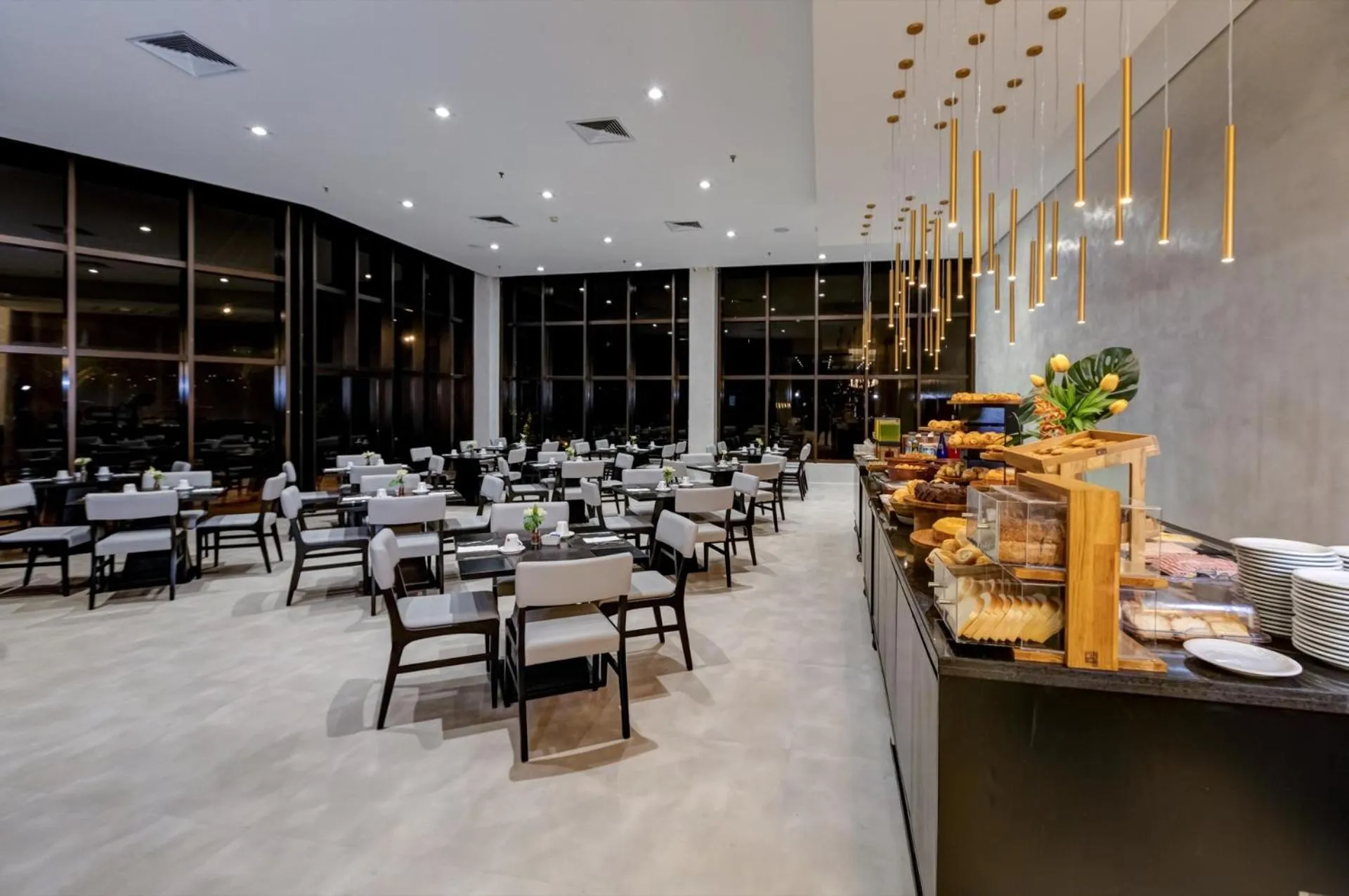 Restaurant/places to eat in Double Tree by Hilton São Paulo Itaim