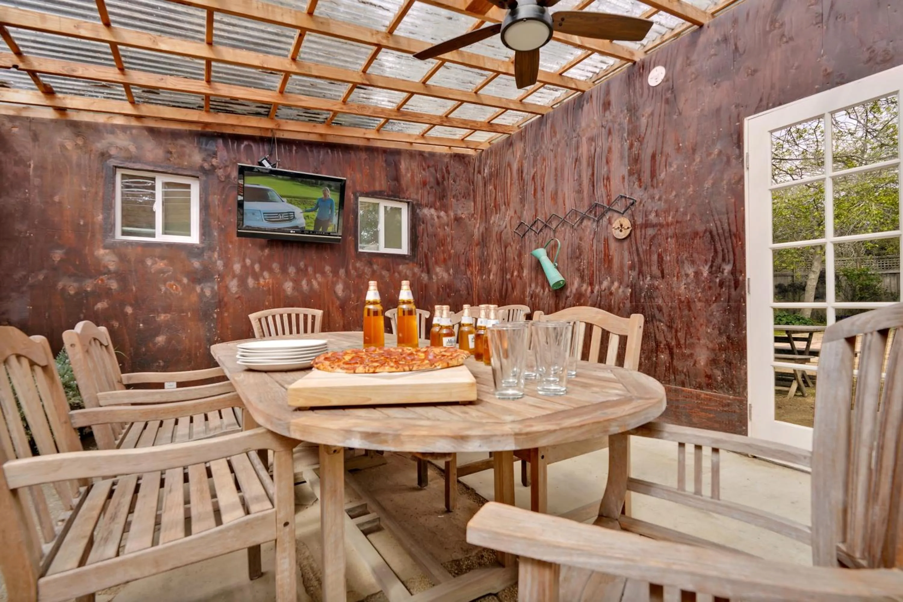 Property building in Bodega Bay Inn