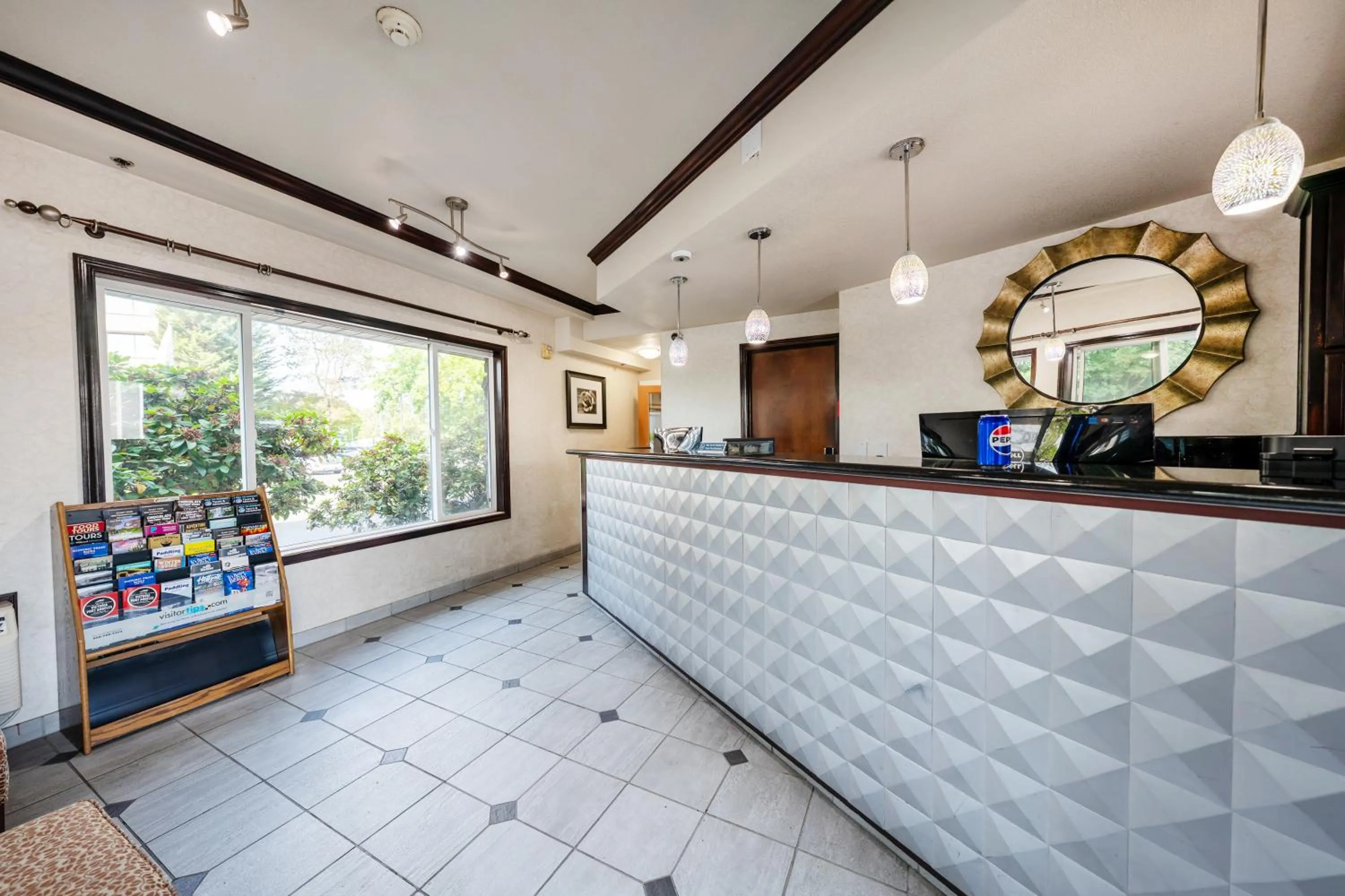 Lobby or reception in District Hotel by OYO Portland Convention Center