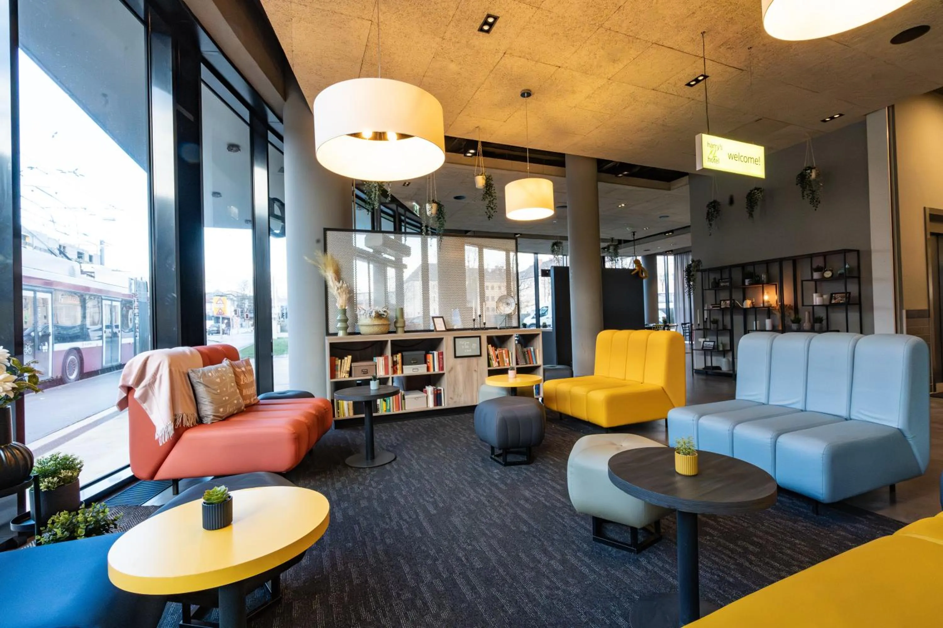 Lobby or reception in harry's XL Hotel Salzburg