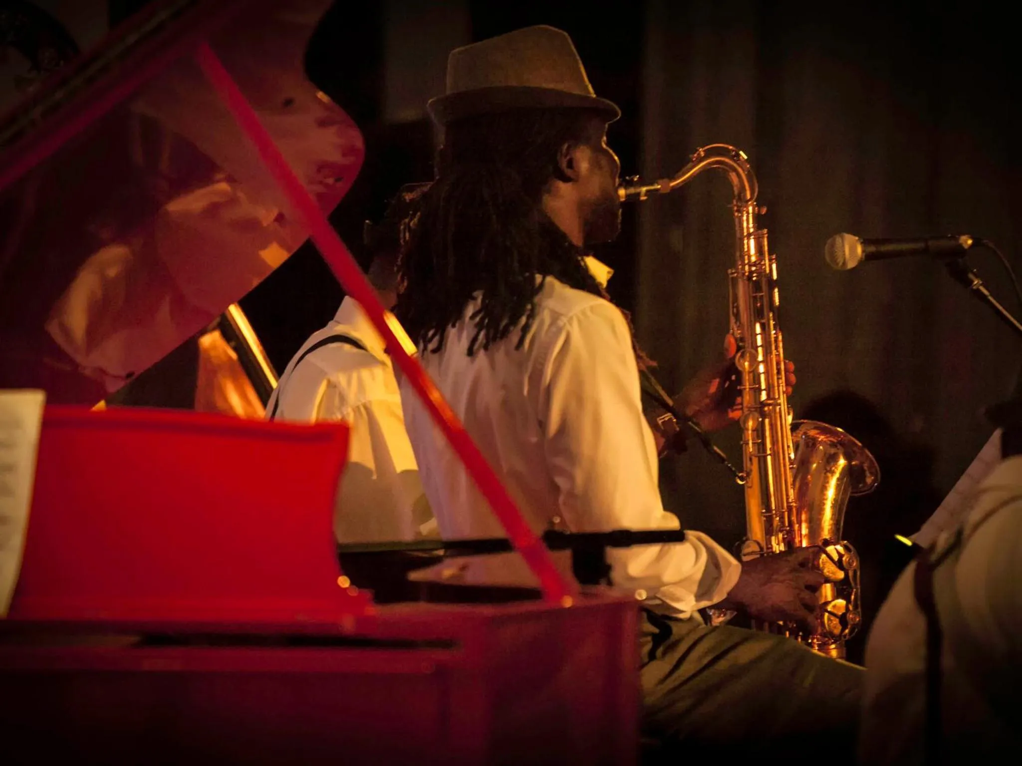 Restaurant/places to eat in The Trident Hotel