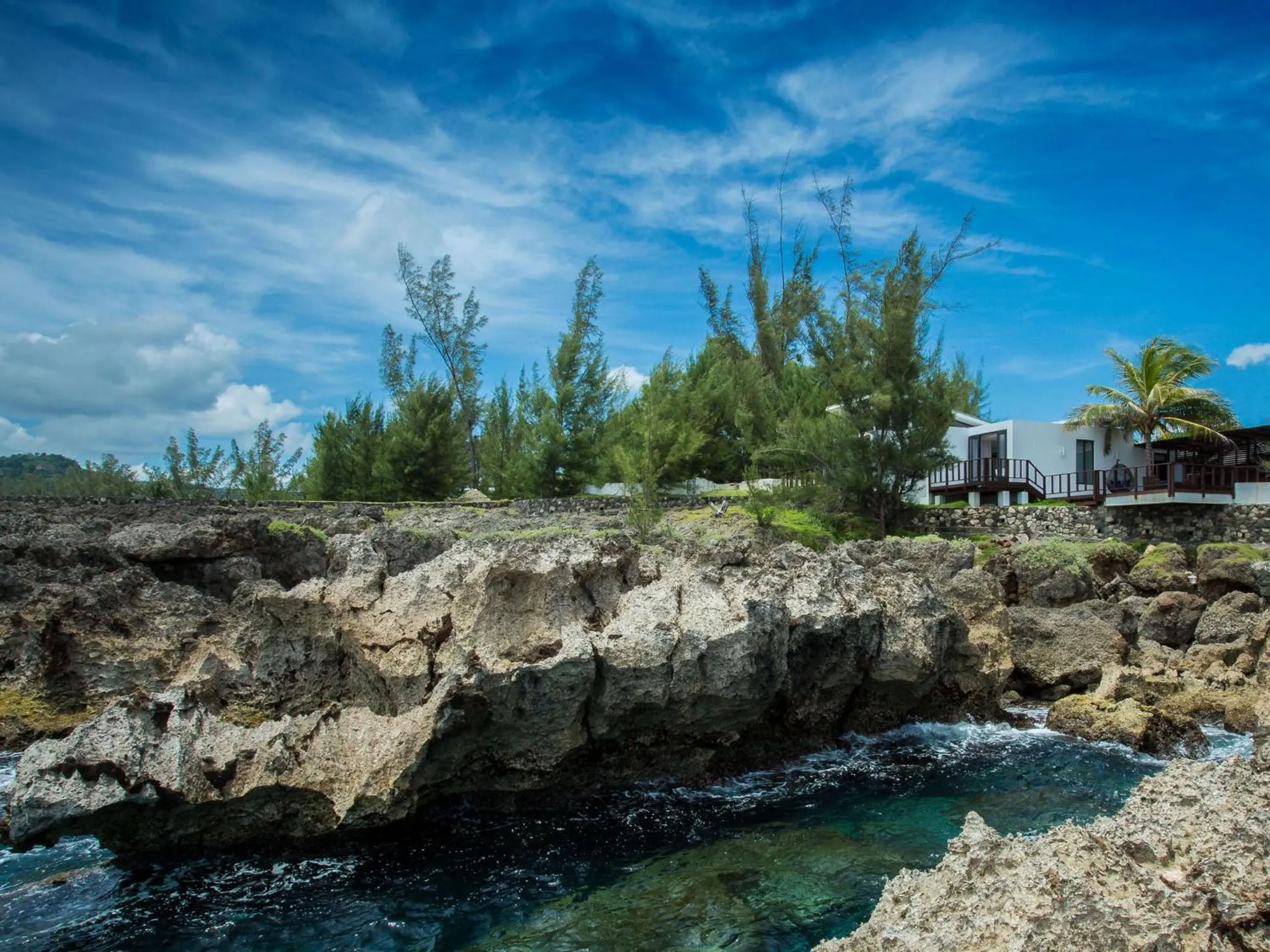 Facade/entrance in The Trident Hotel
