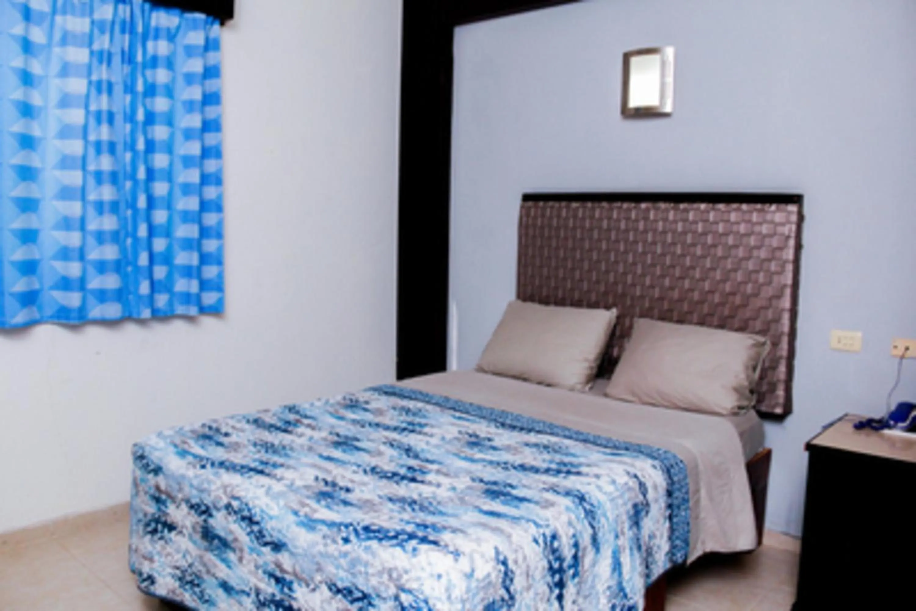 Photo of the whole room, Bed in Maxihotel Business Class Culiacan