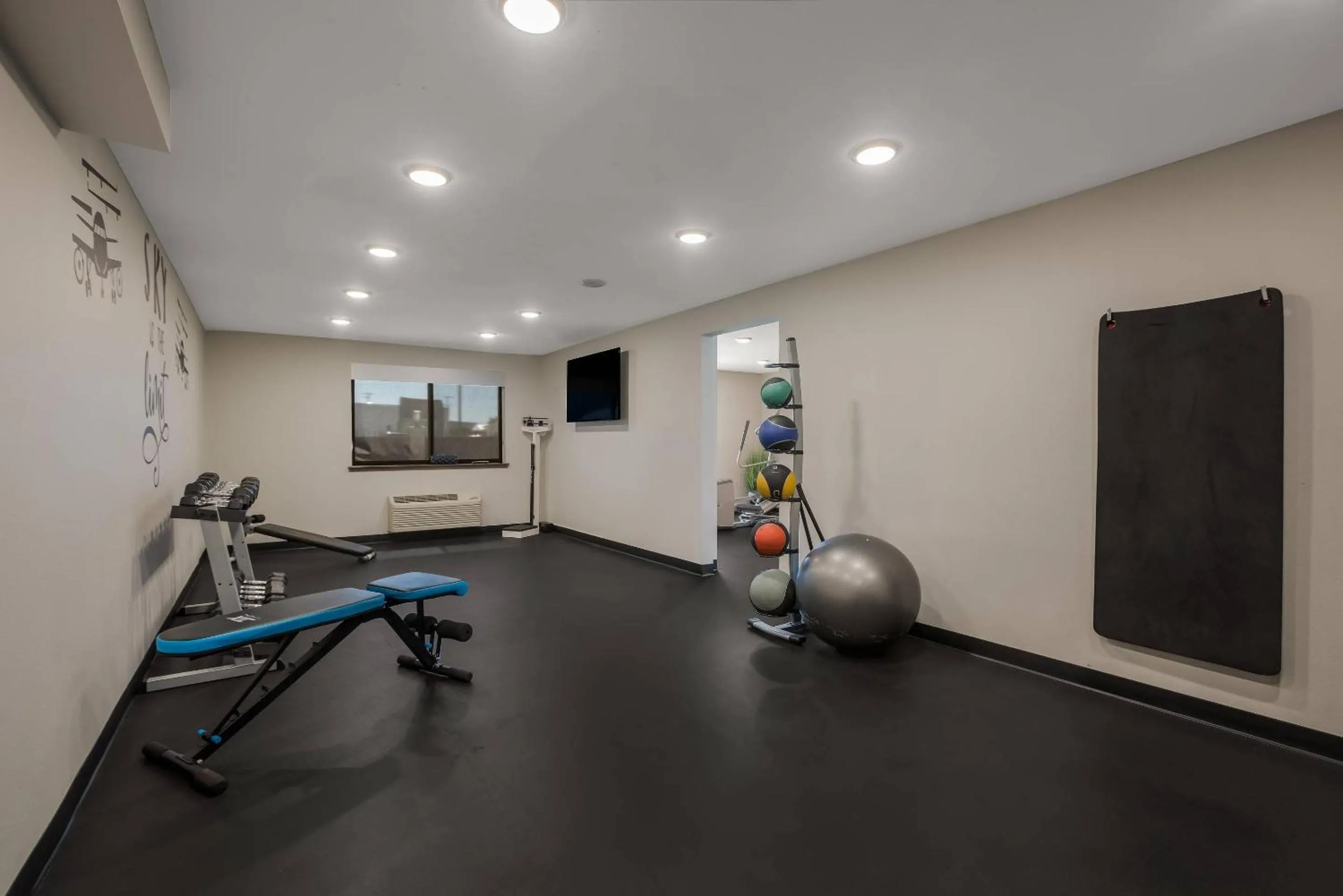 Fitness centre/facilities in Hotel 28 Boise Airport, an Ascend Collection Hotel