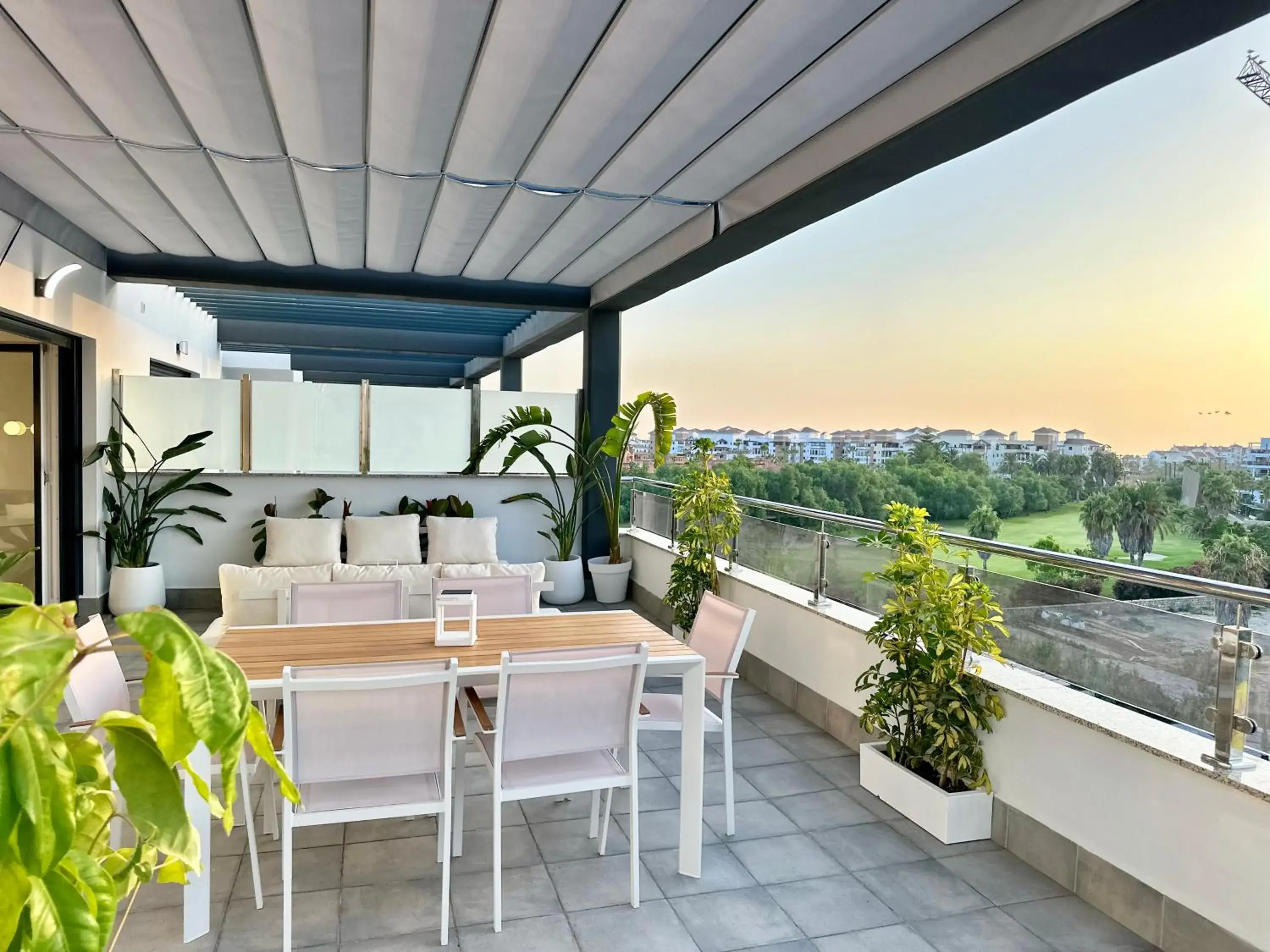 Penthouse Apartment in Playa Granada Apartamentos Moriscos II Penthouse Apartment in Playa Granada Apartamentos Moriscos II