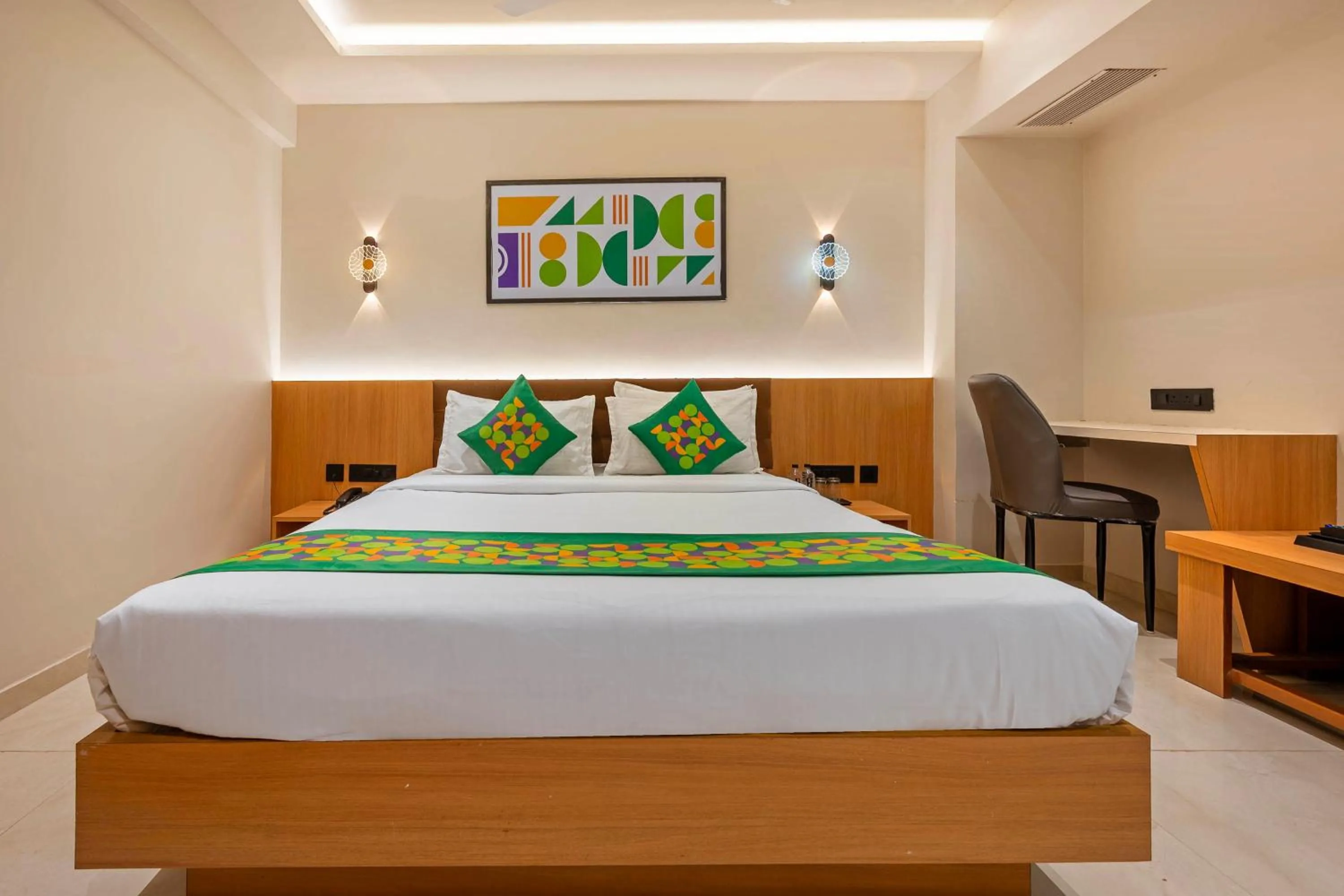 Bedroom, Bed in Treebo Shree Krishna Palace