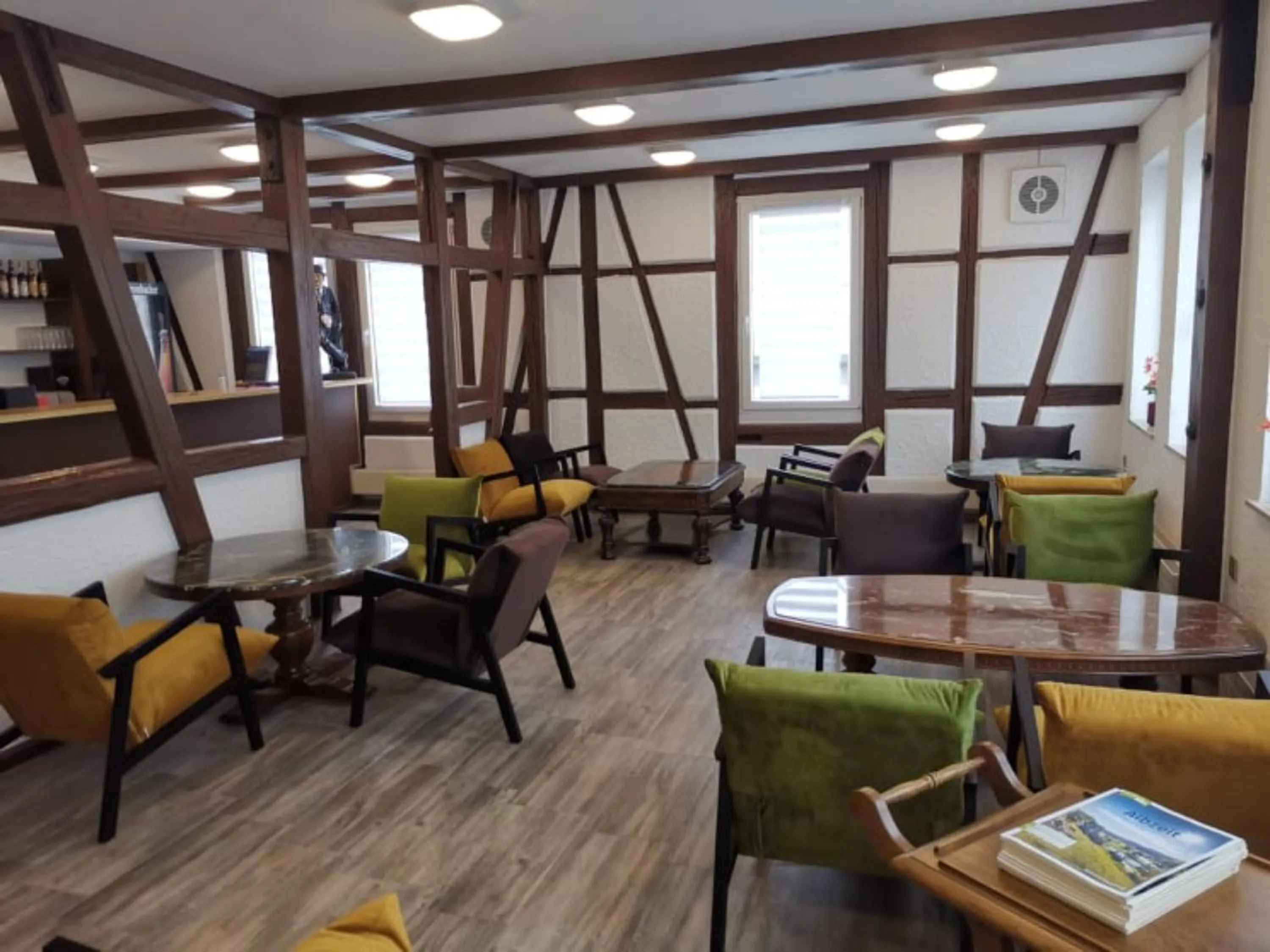 Lobby or reception in Hotel zum Weissen Ochsen