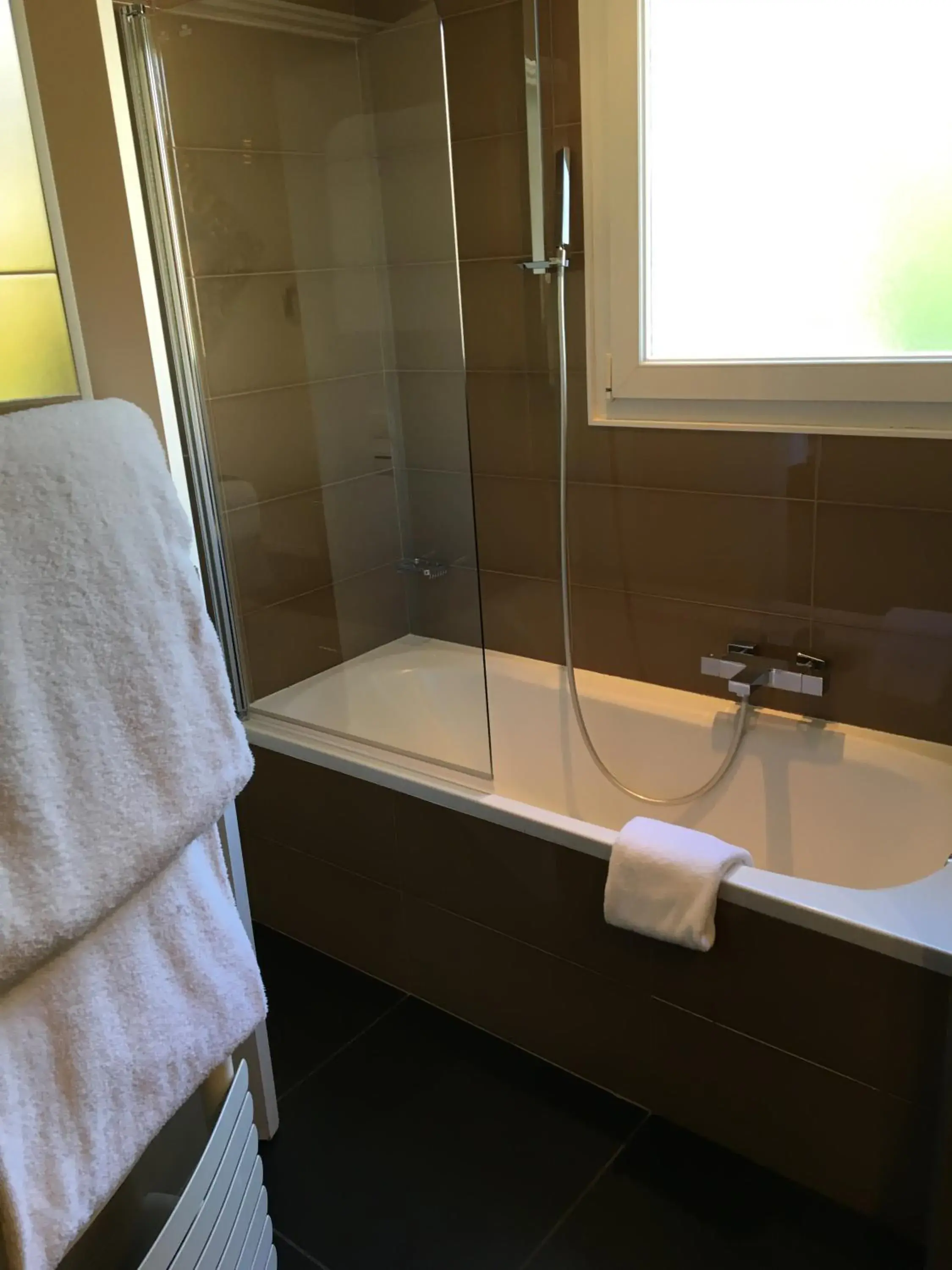 Garden Room in Hôtel La Villa Cannes Garden Room in Hôtel La Villa Cannes