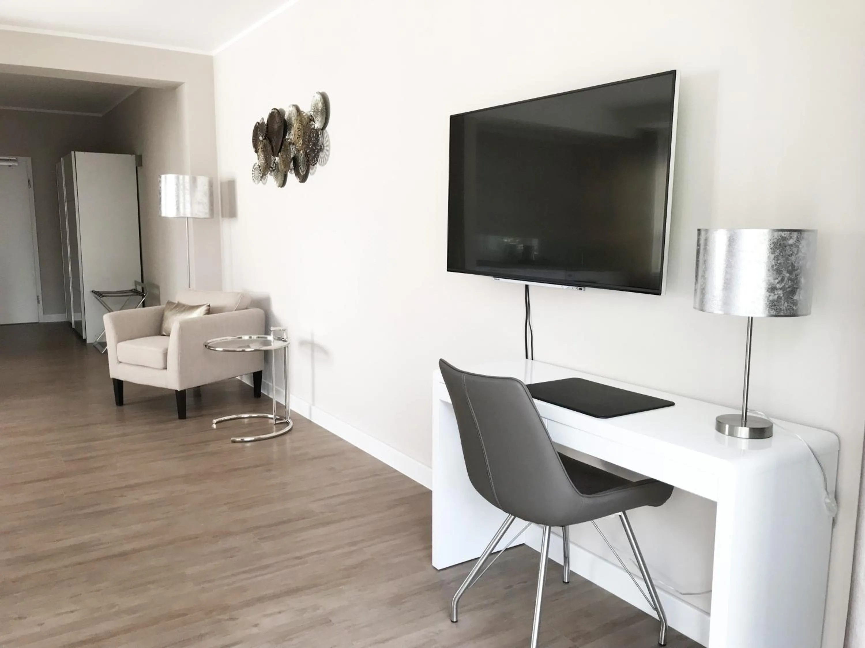 Seating area in TH39 Trend Hotel