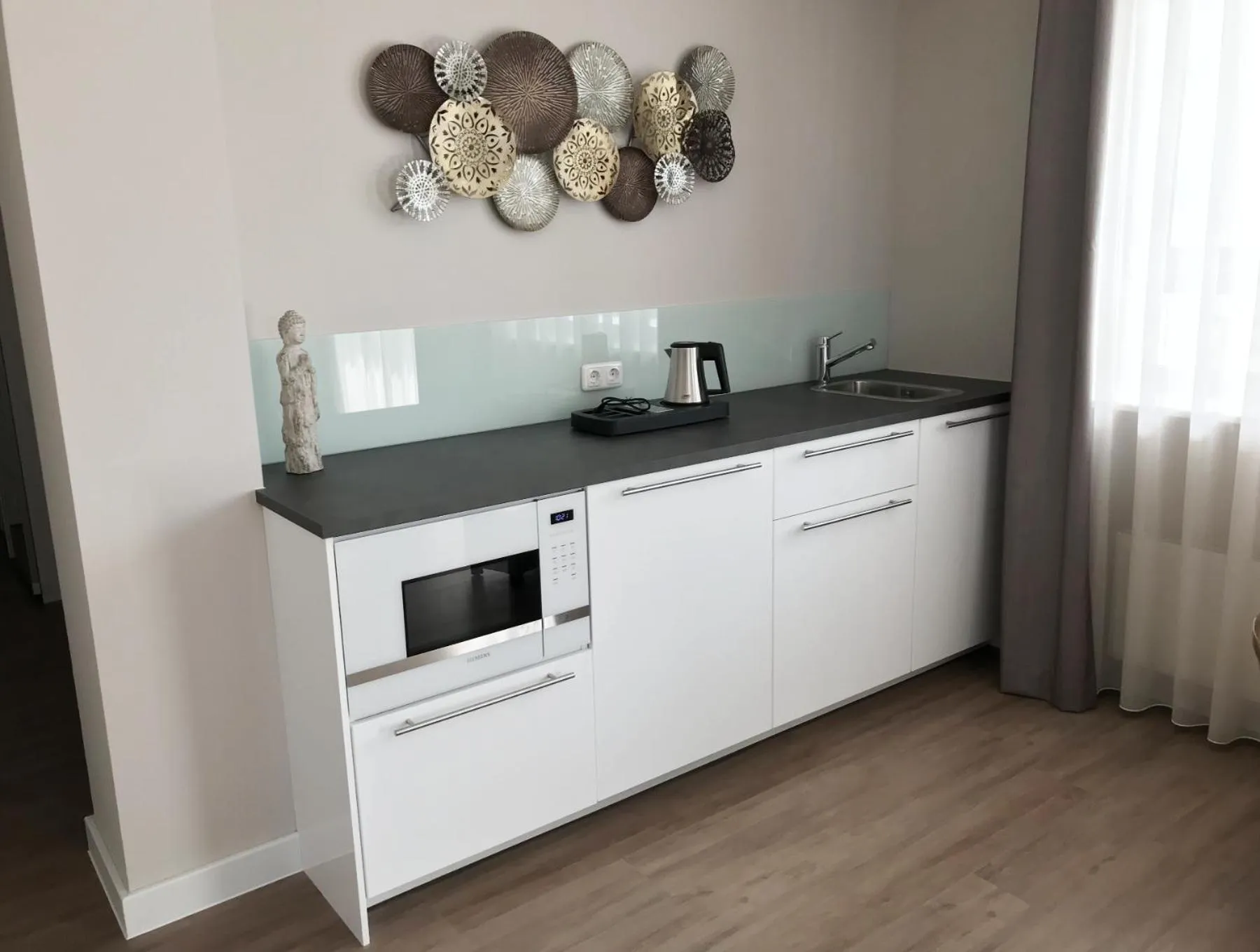 Kitchen or kitchenette in TH39 Trend Hotel