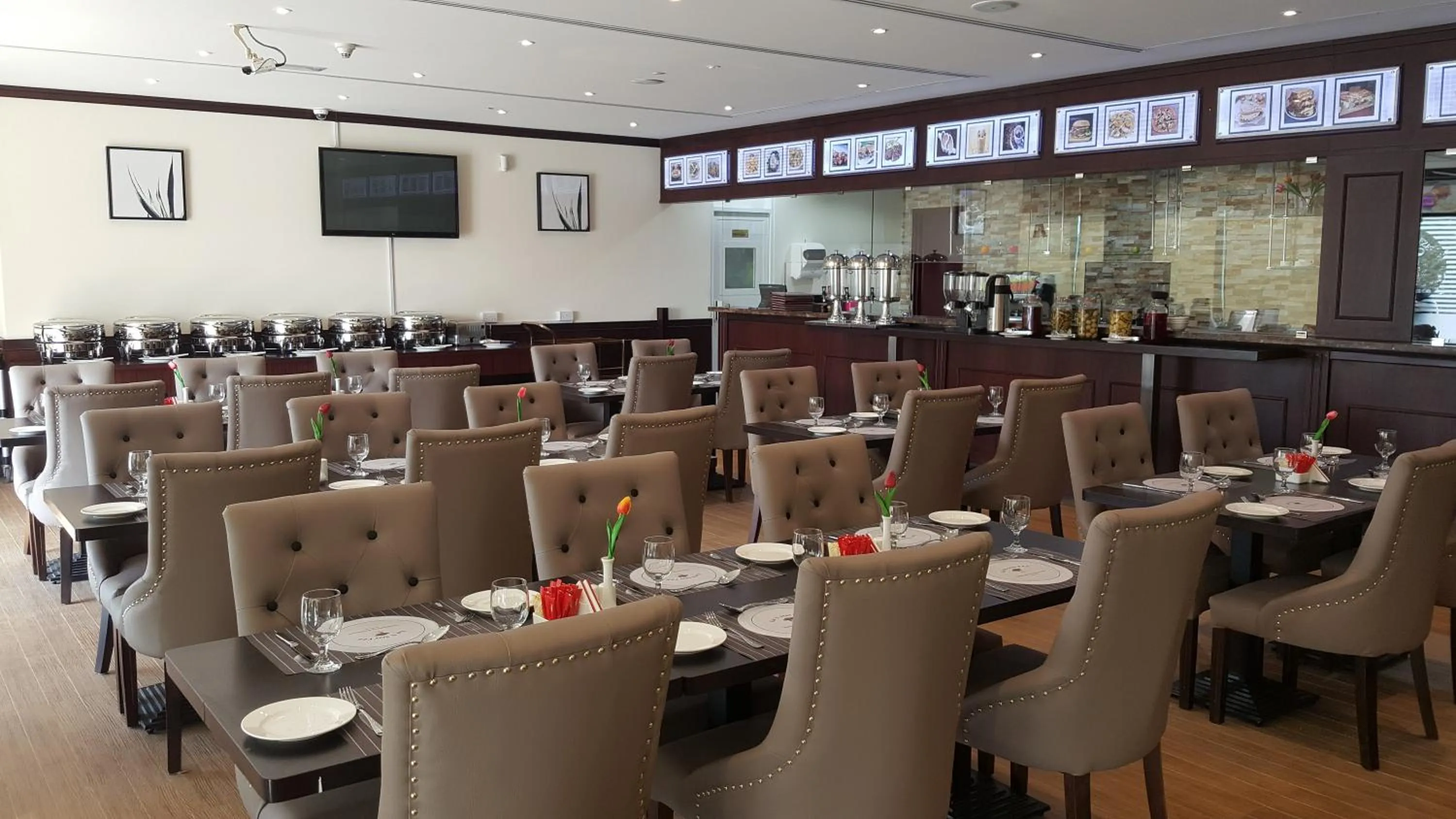 Restaurant/places to eat in JOIN INN HOTEL Jebel Ali, Dubai - Formerly easyHotel Jebel Ali