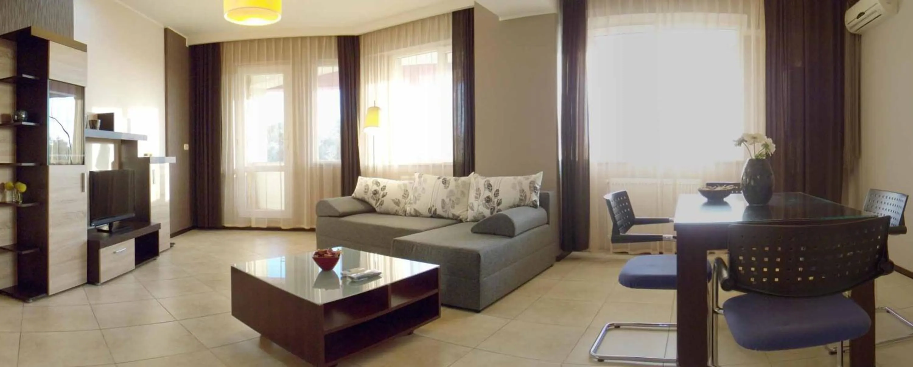 Living room in Summerland Mamaia
