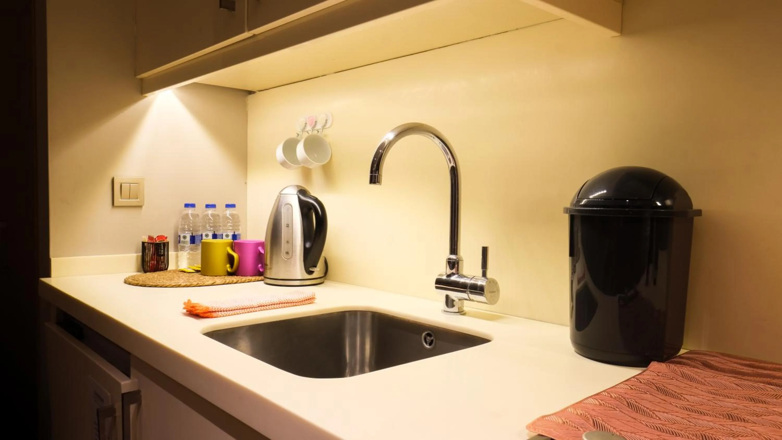 kitchen in Endless Suites Taksim