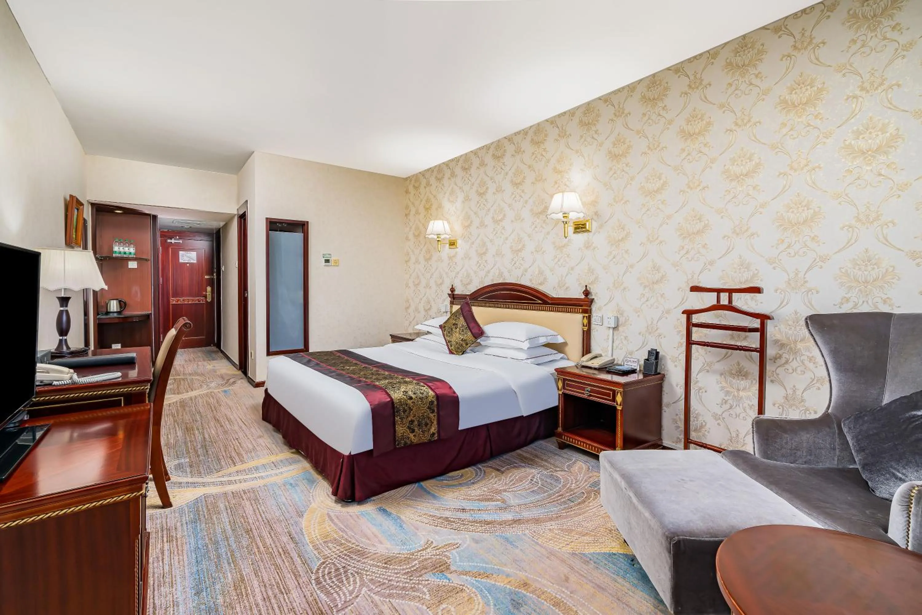 Bed in Beijing Commercial Business Hotel