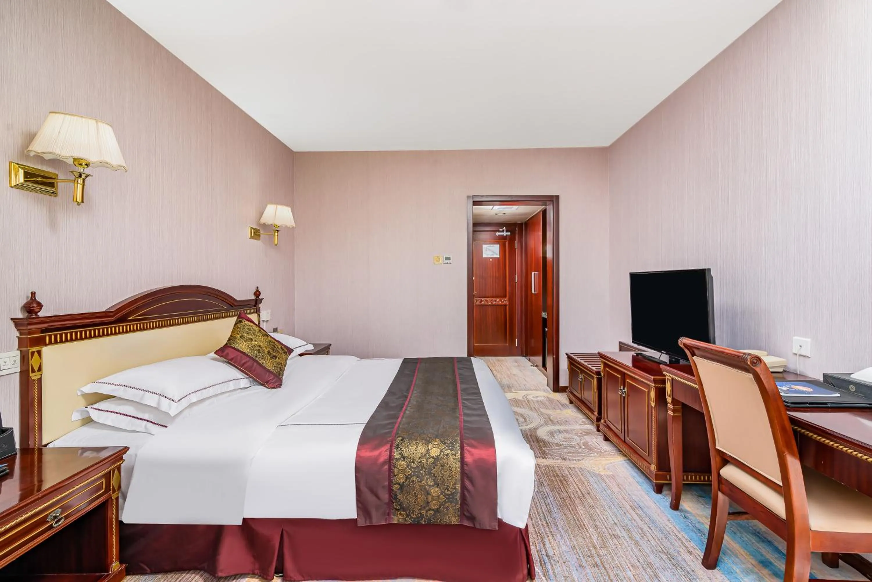 Bed in Beijing Commercial Business Hotel