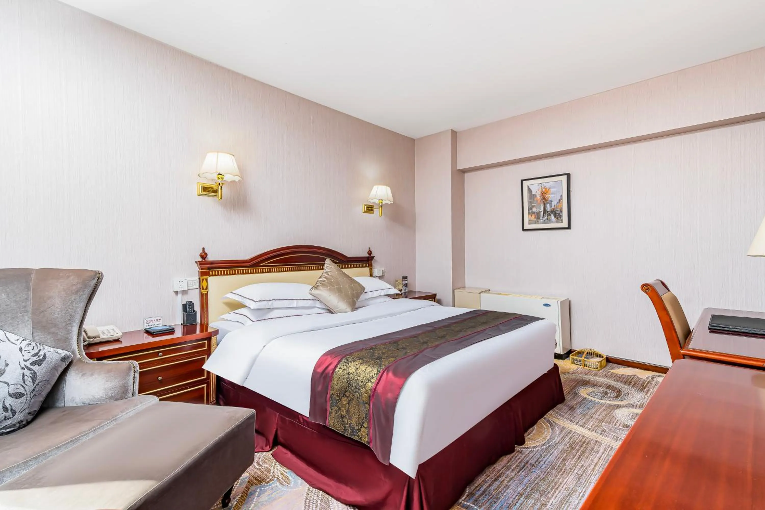 Bed in Beijing Commercial Business Hotel