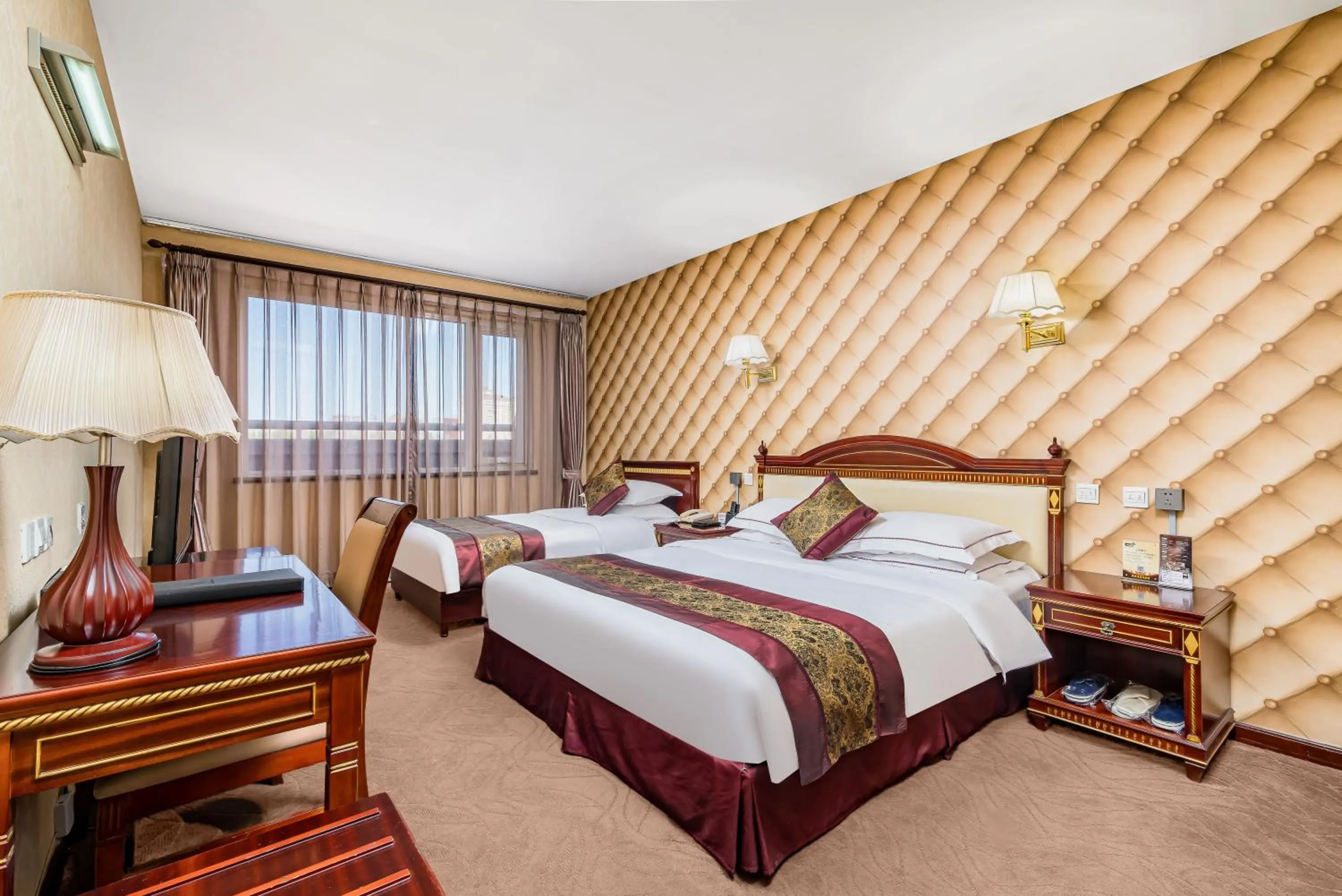 Bed in Beijing Commercial Business Hotel