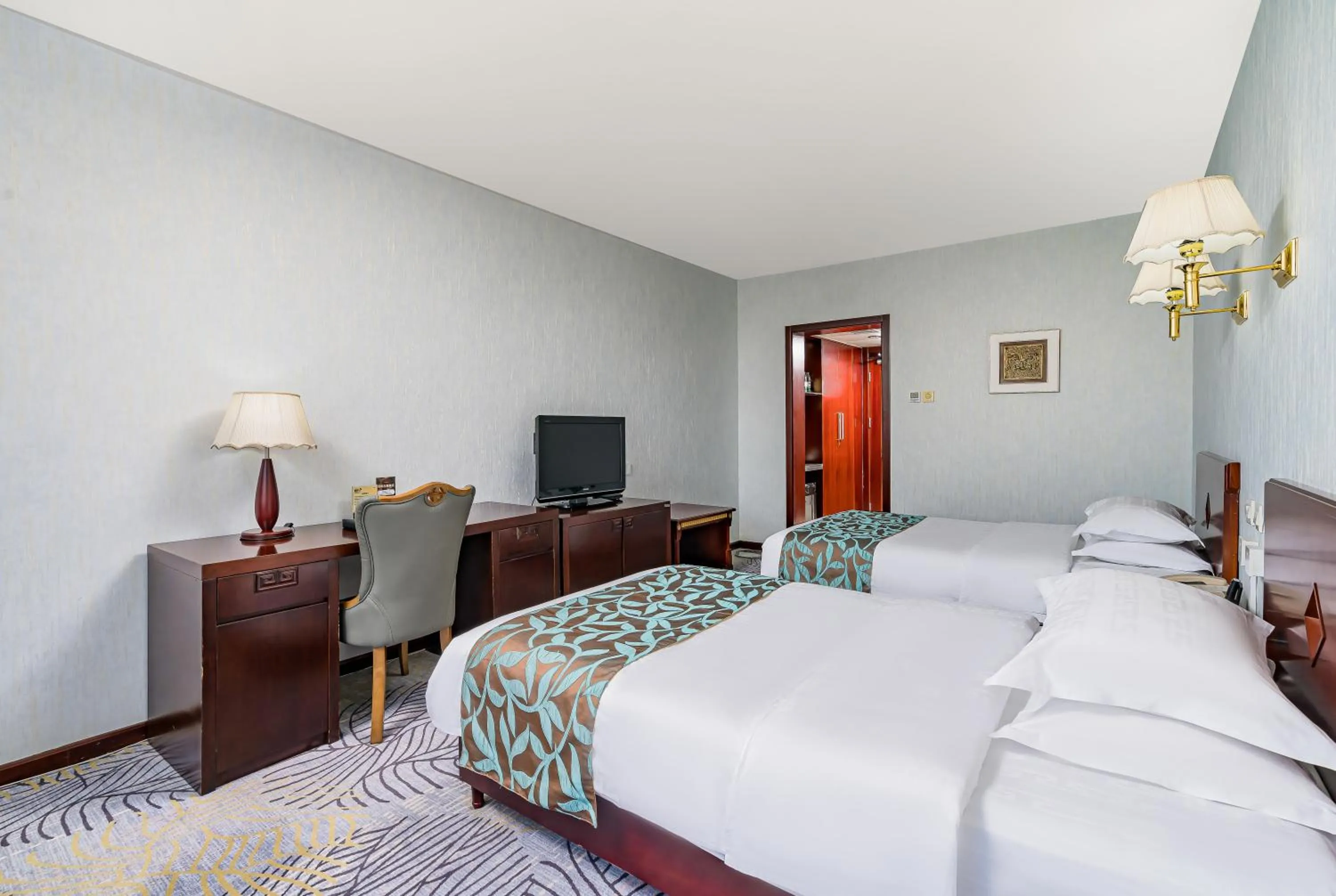 Bed in Beijing Commercial Business Hotel