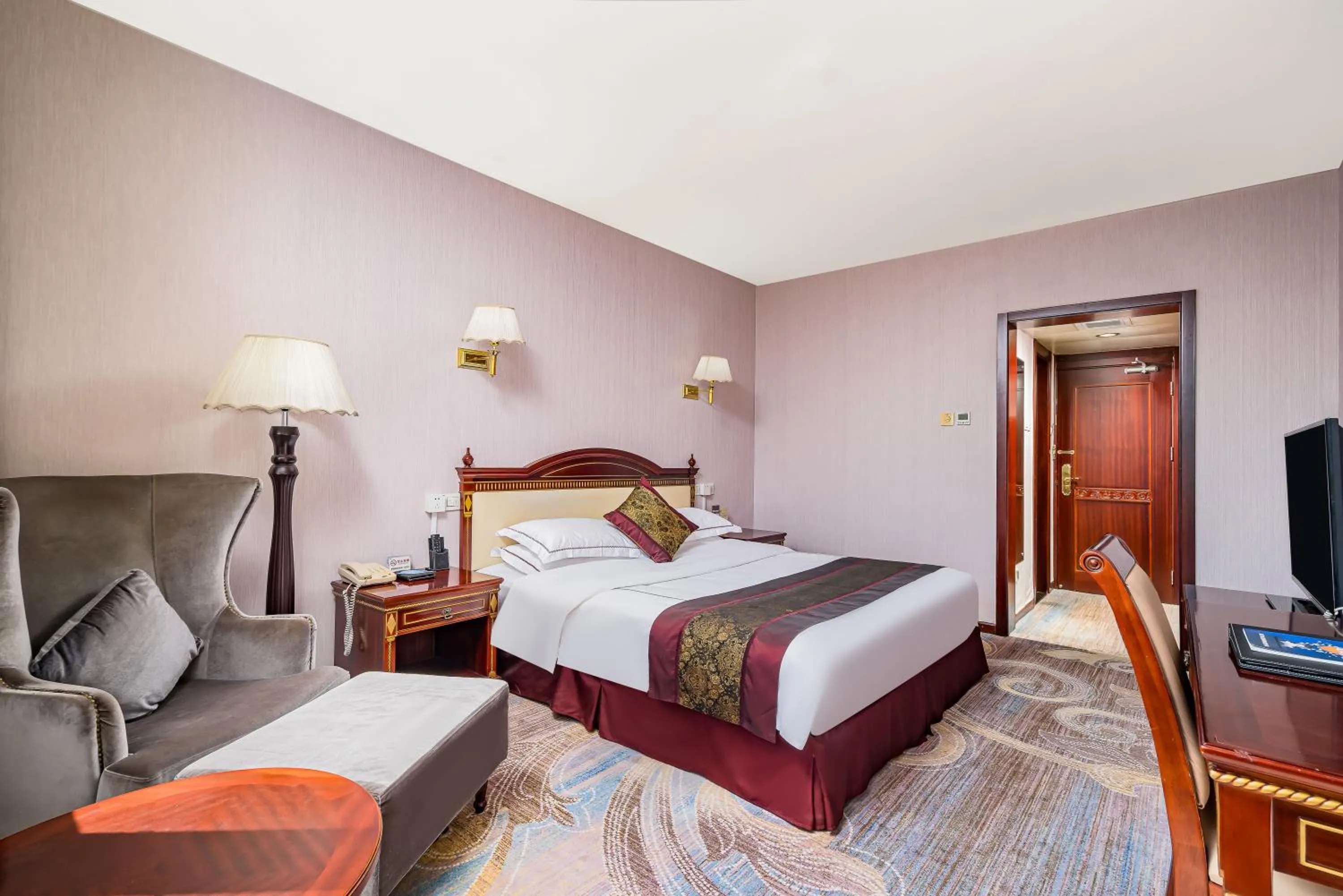 Bed in Beijing Commercial Business Hotel