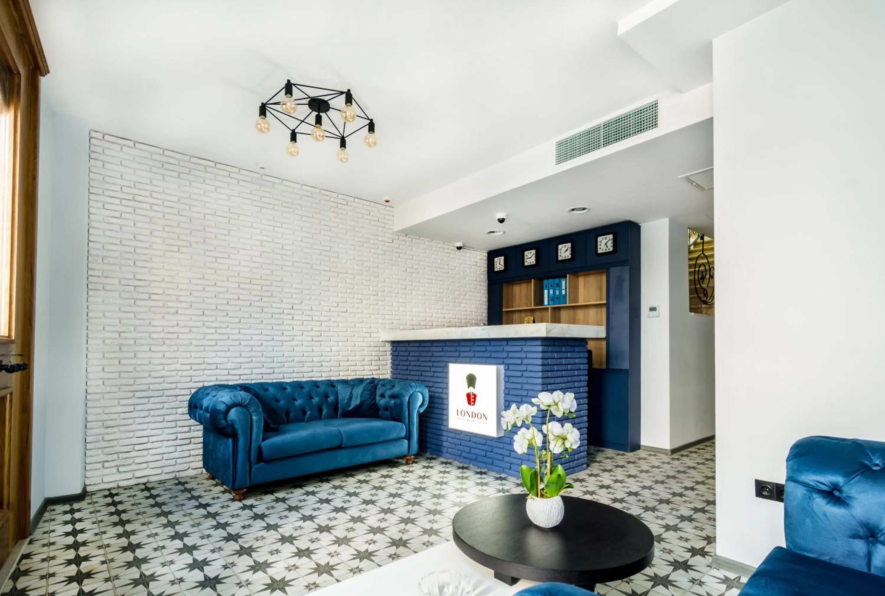 Lobby or reception in Hotel London