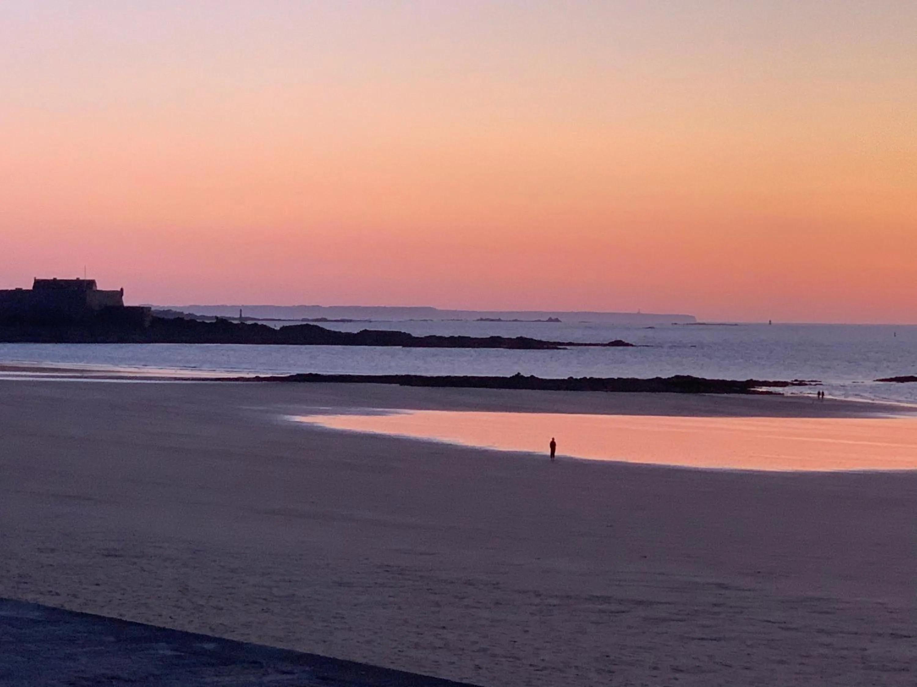 Sea view in Hotel Kyriad Saint Malo Centre Plage