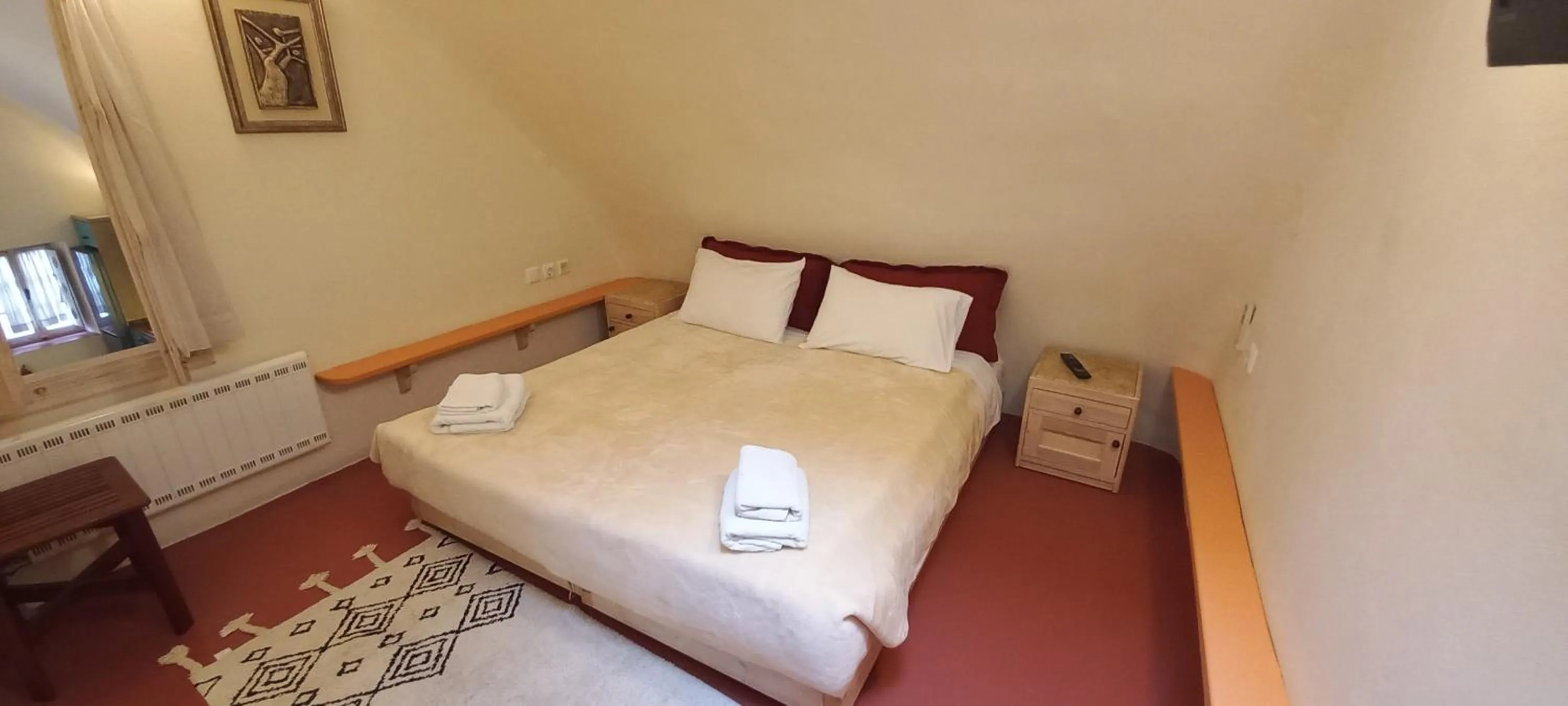 Bedroom, Bed in Villa Kisiris