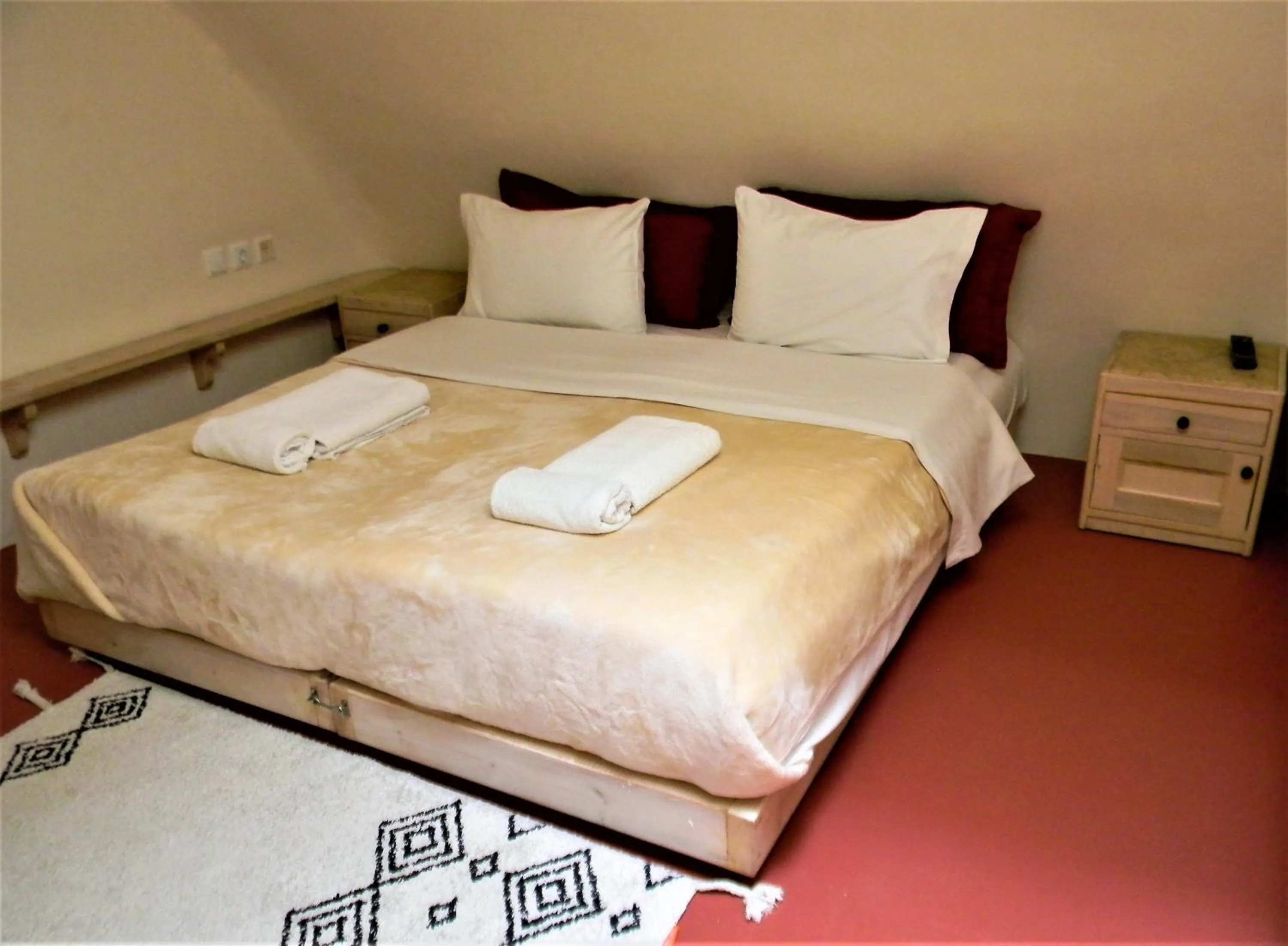 Bedroom, Bed in Villa Kisiris