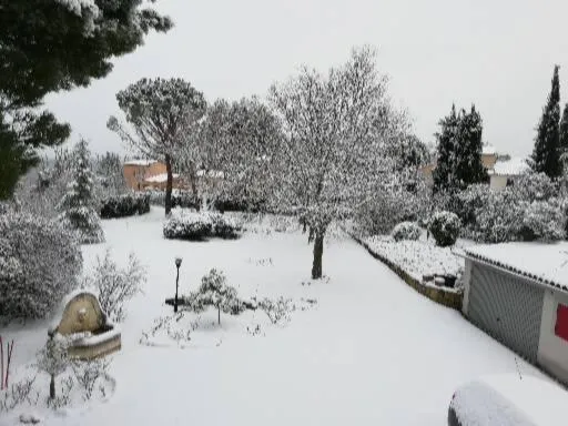 Garden view in Le mas de la diligence
