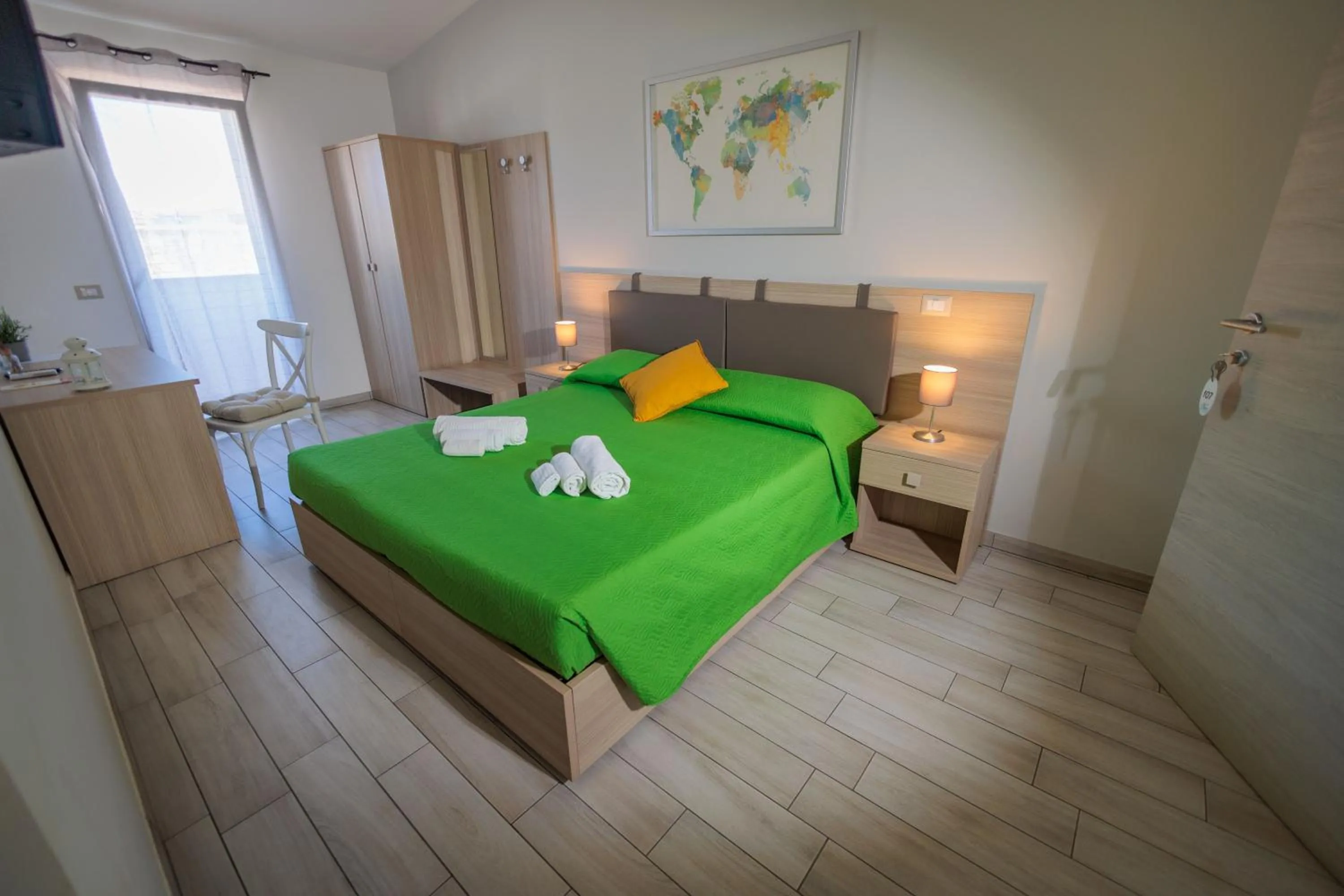 Photo of the whole room, Bed in Fuori Rotta