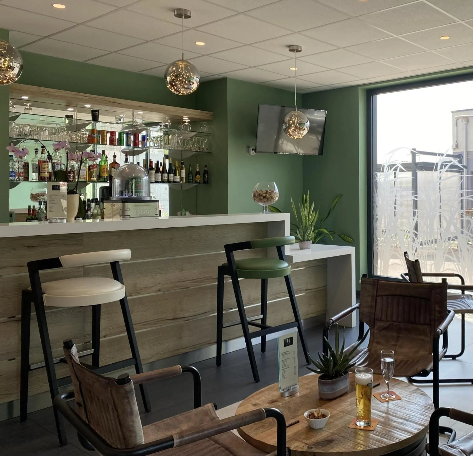 Lounge or bar in ATOLON PARK HOTEL