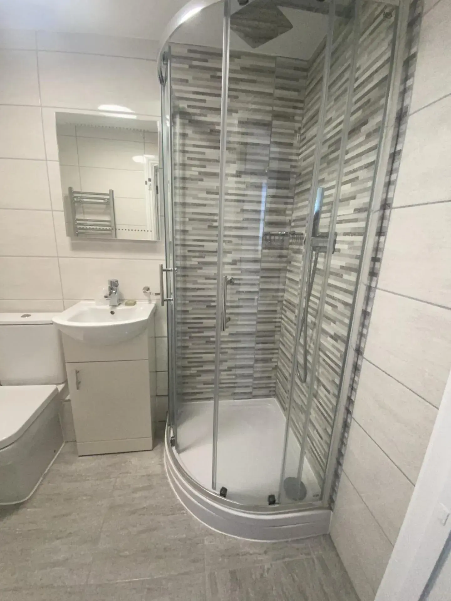 Single Room in Alexandra Hotel Single Room in Alexandra Hotel