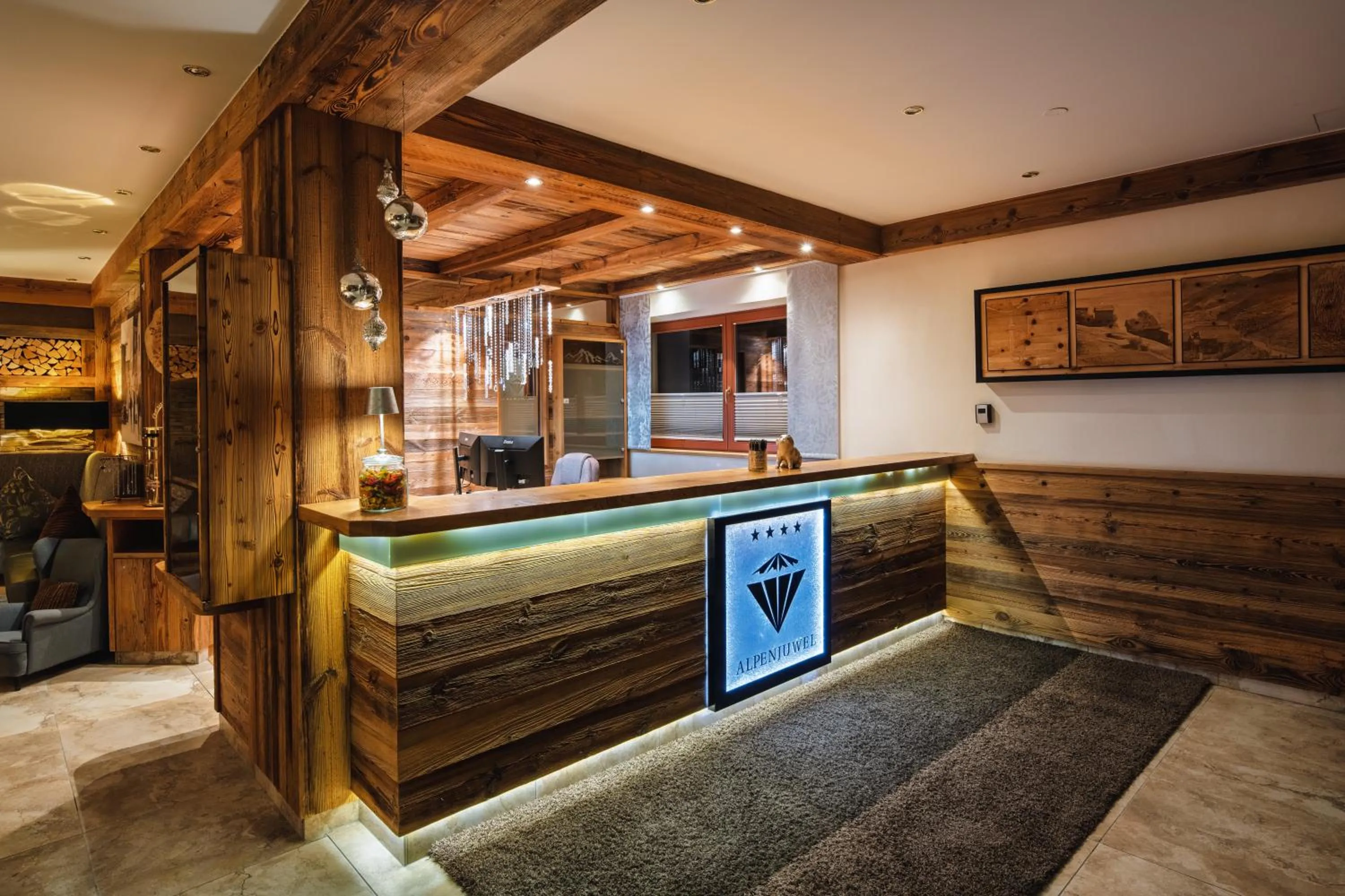 Hotel Garni Alpenjuwel