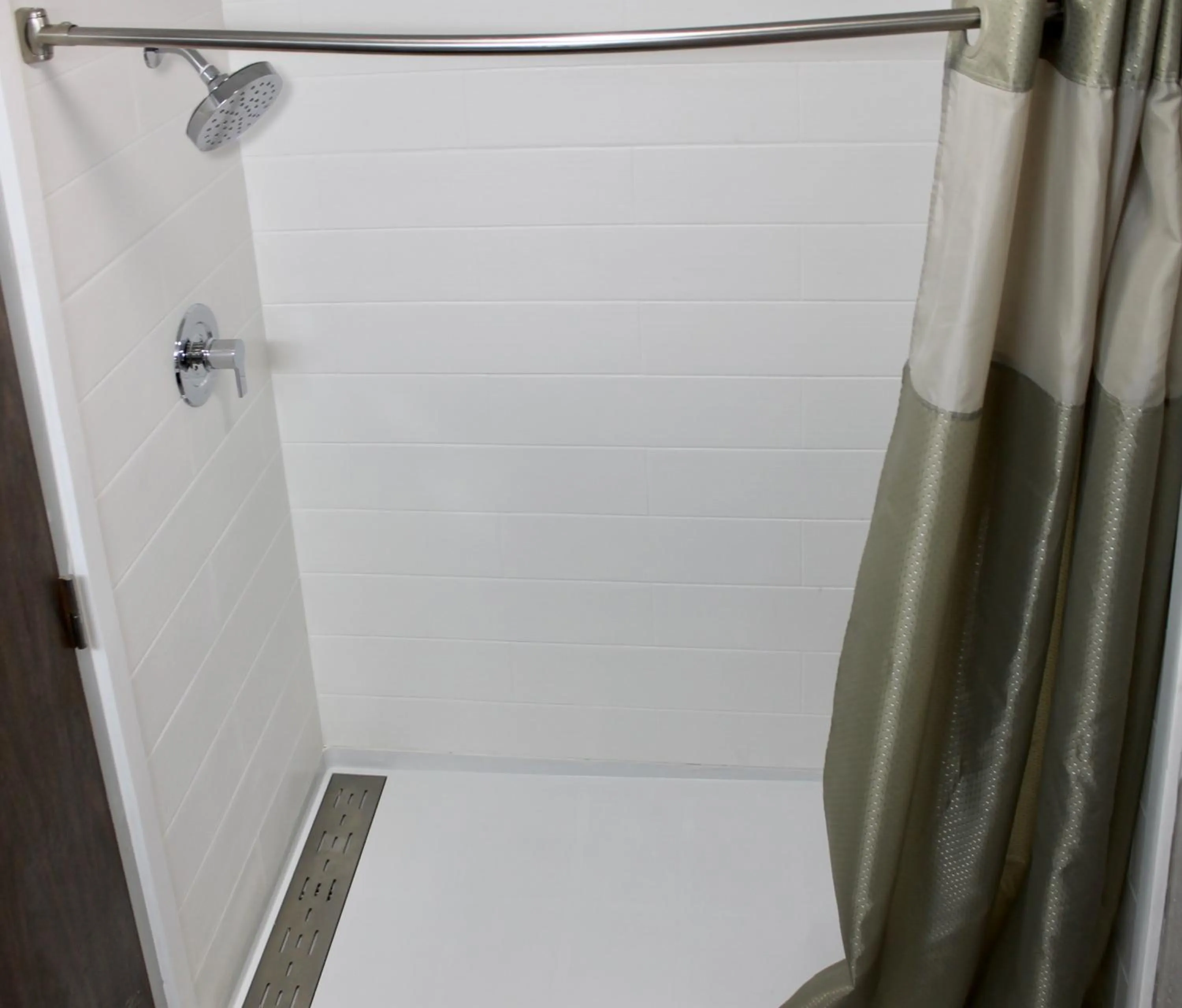 Shower in Motel 6 Corbin KY