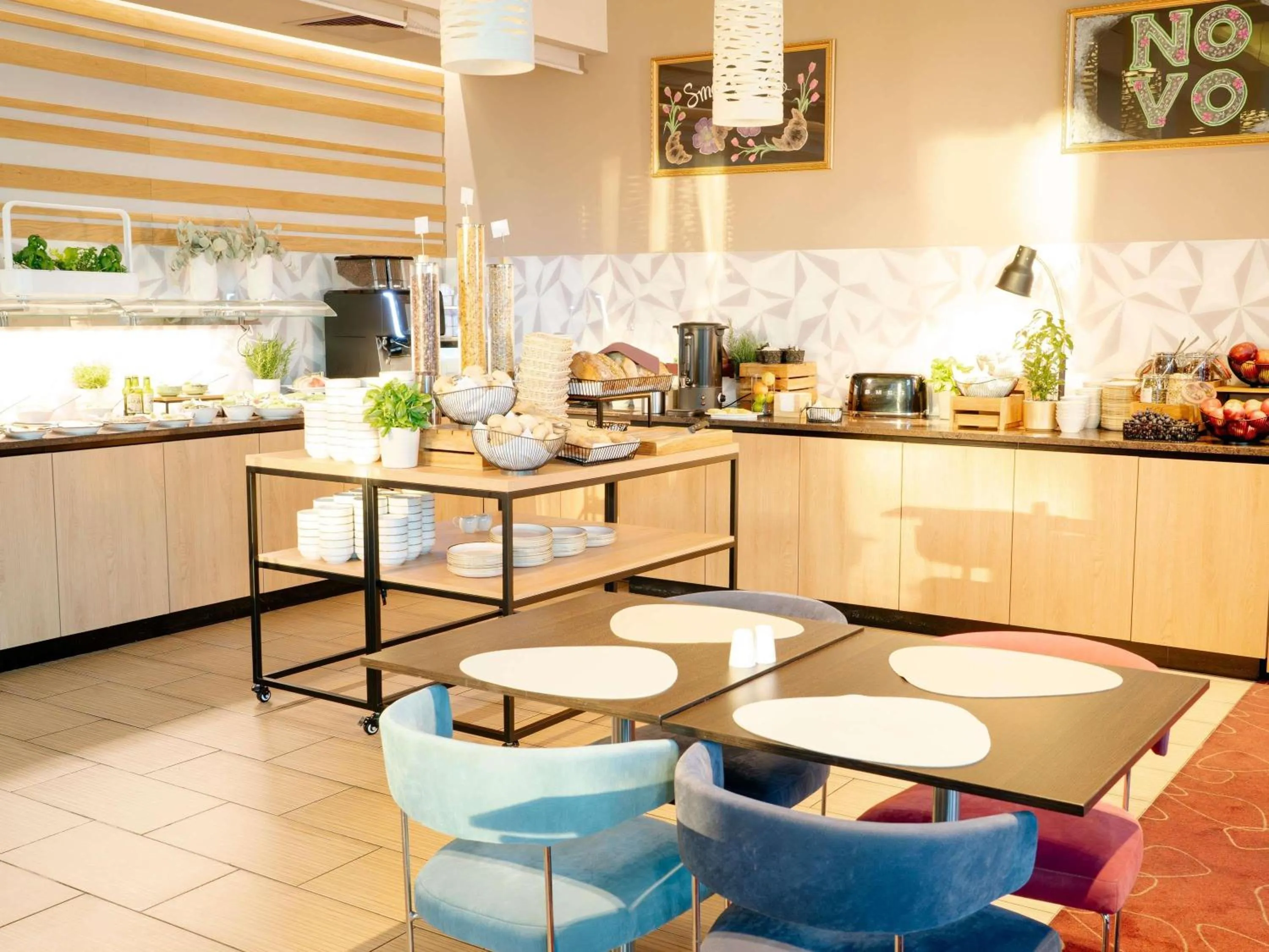 Restaurant/places to eat in Novotel Lodz Centrum