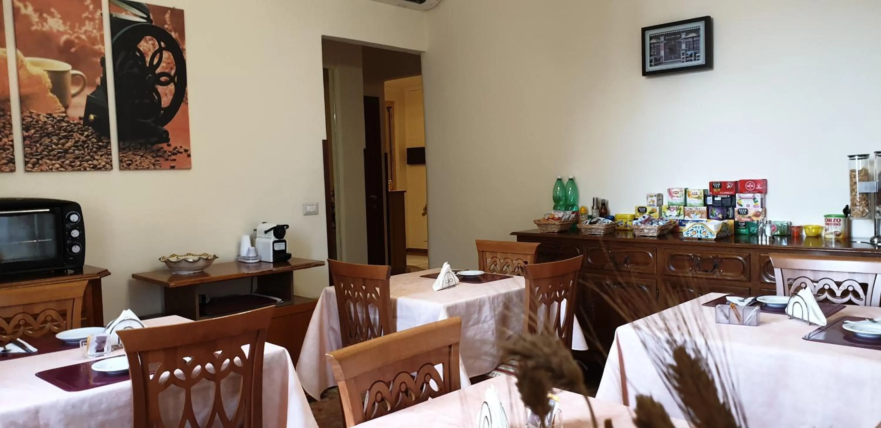 Communal lounge/ TV room in RS San Sebastiano Holidays