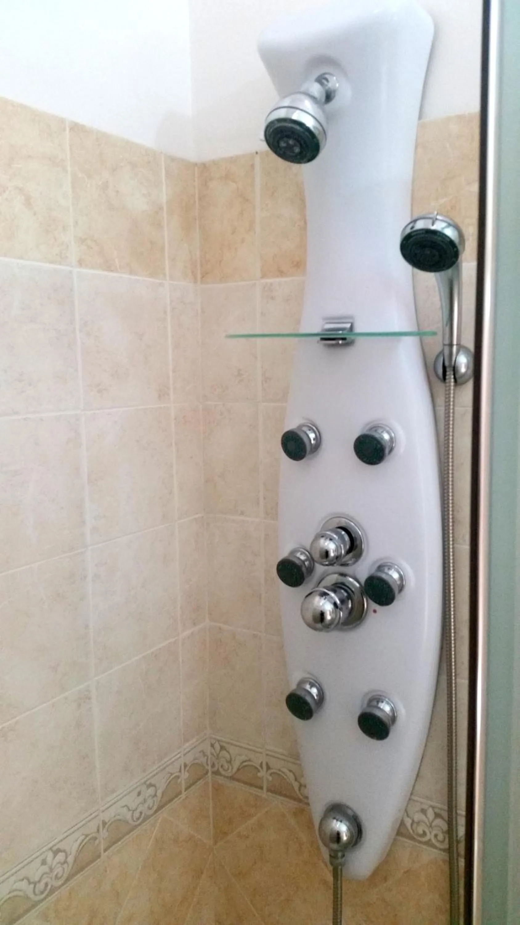 Shower in RS San Sebastiano Holidays