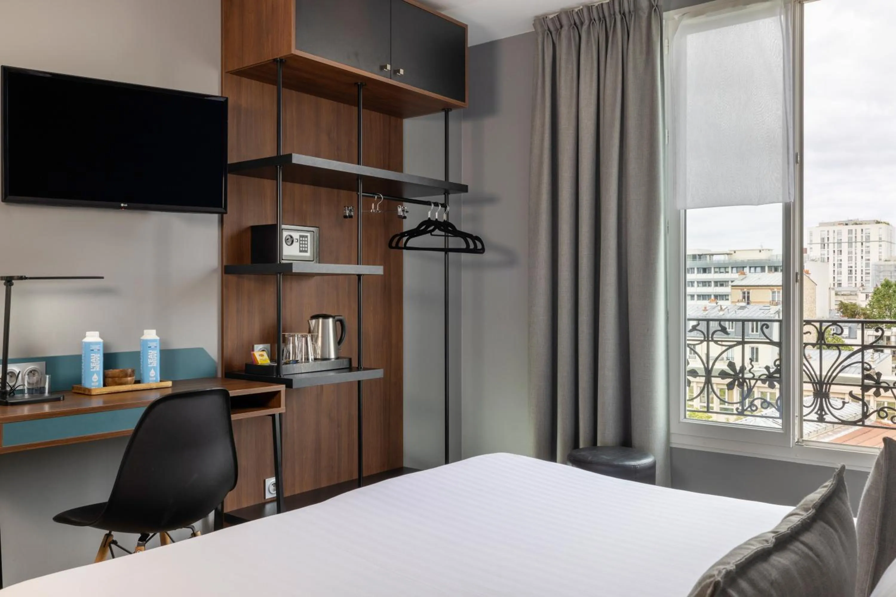 Bed in Montparnasse Alésia