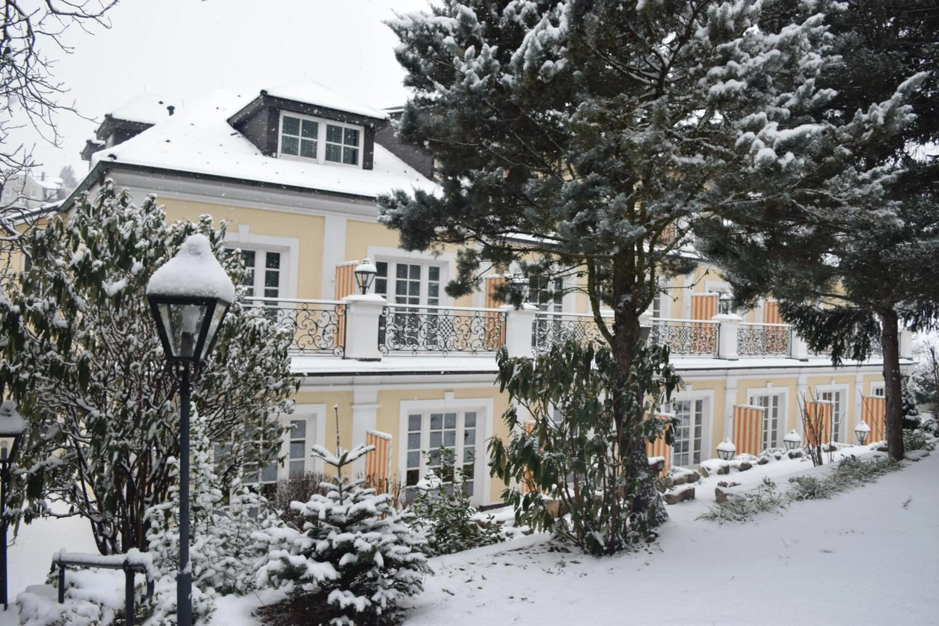 Garden in Hotel Landhaus Fuhrgassl-Huber