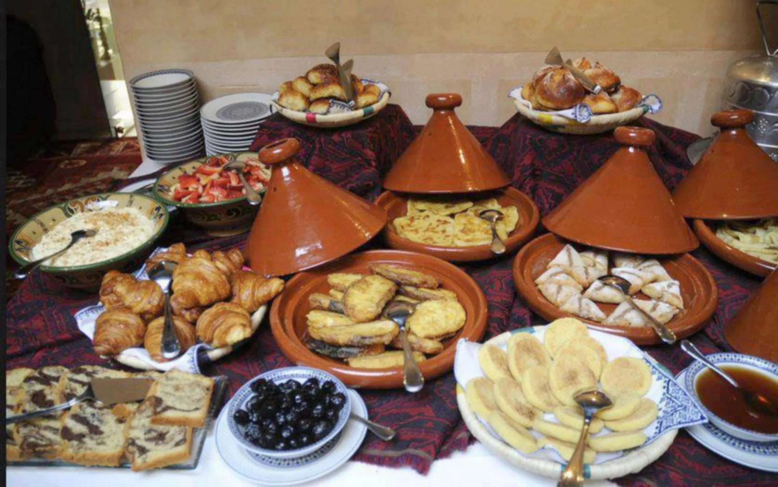 Restaurant/places to eat in Riad Le Bel Oranger