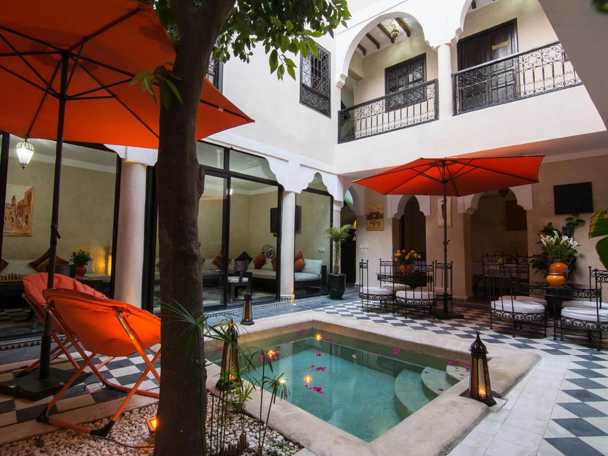 Patio in Riad Le Bel Oranger