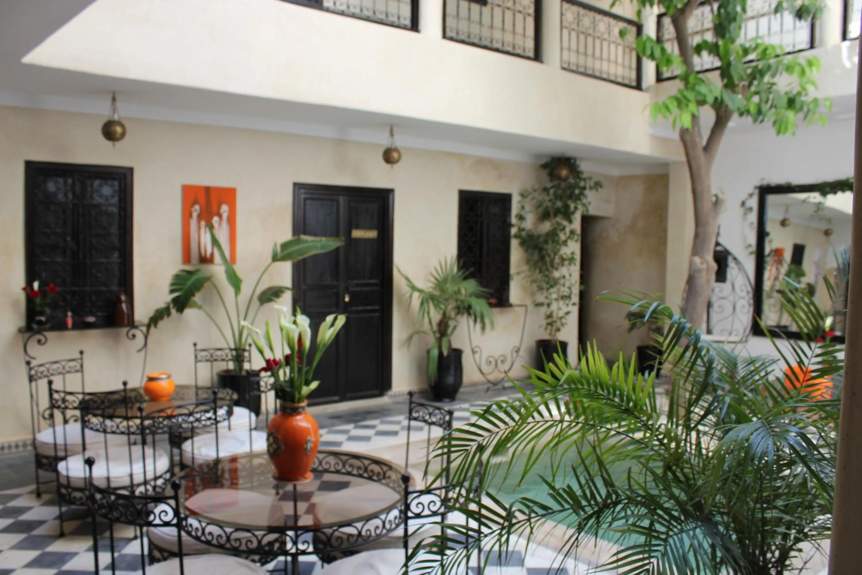 Patio in Riad Le Bel Oranger