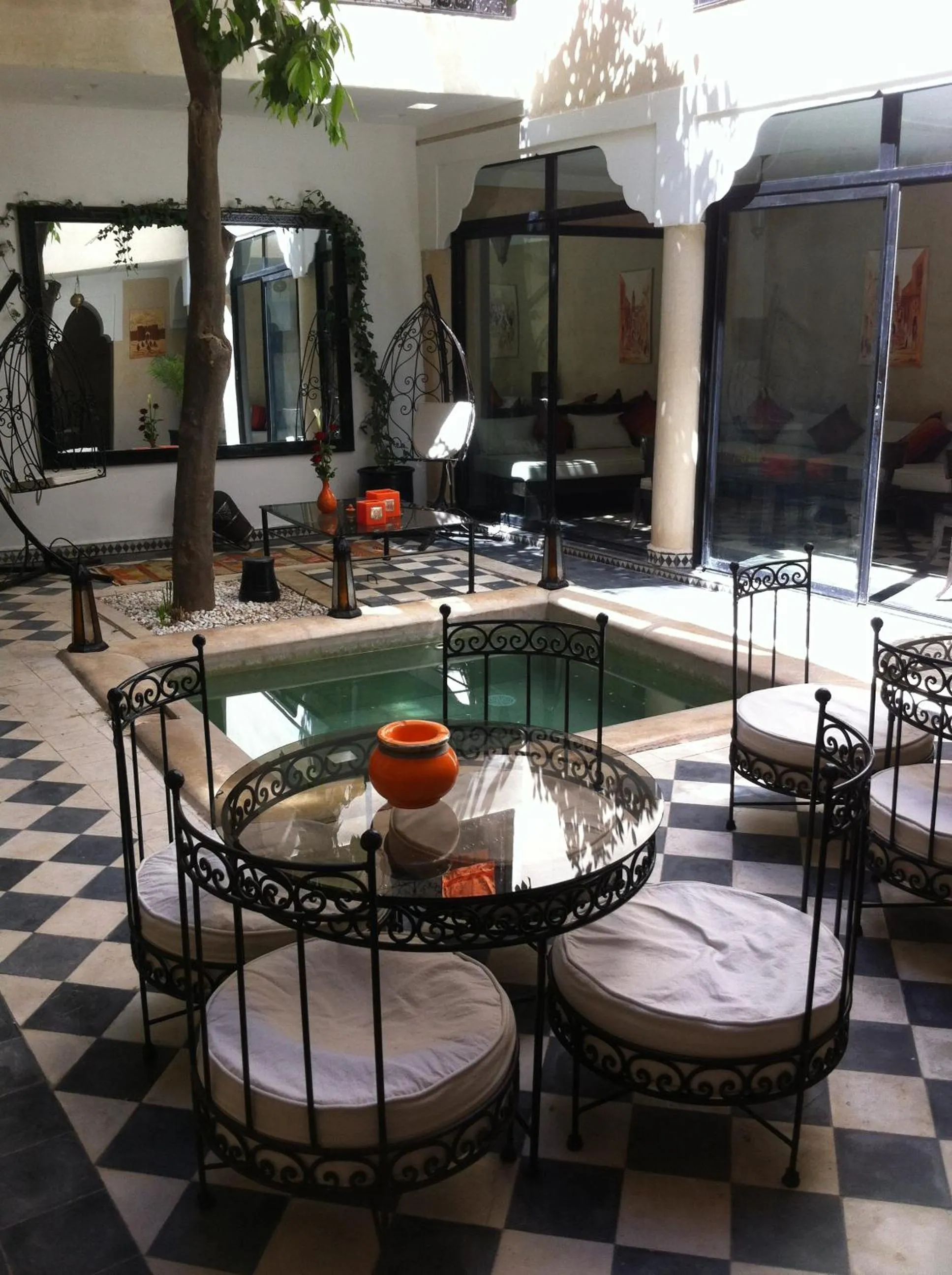 Patio in Riad Le Bel Oranger