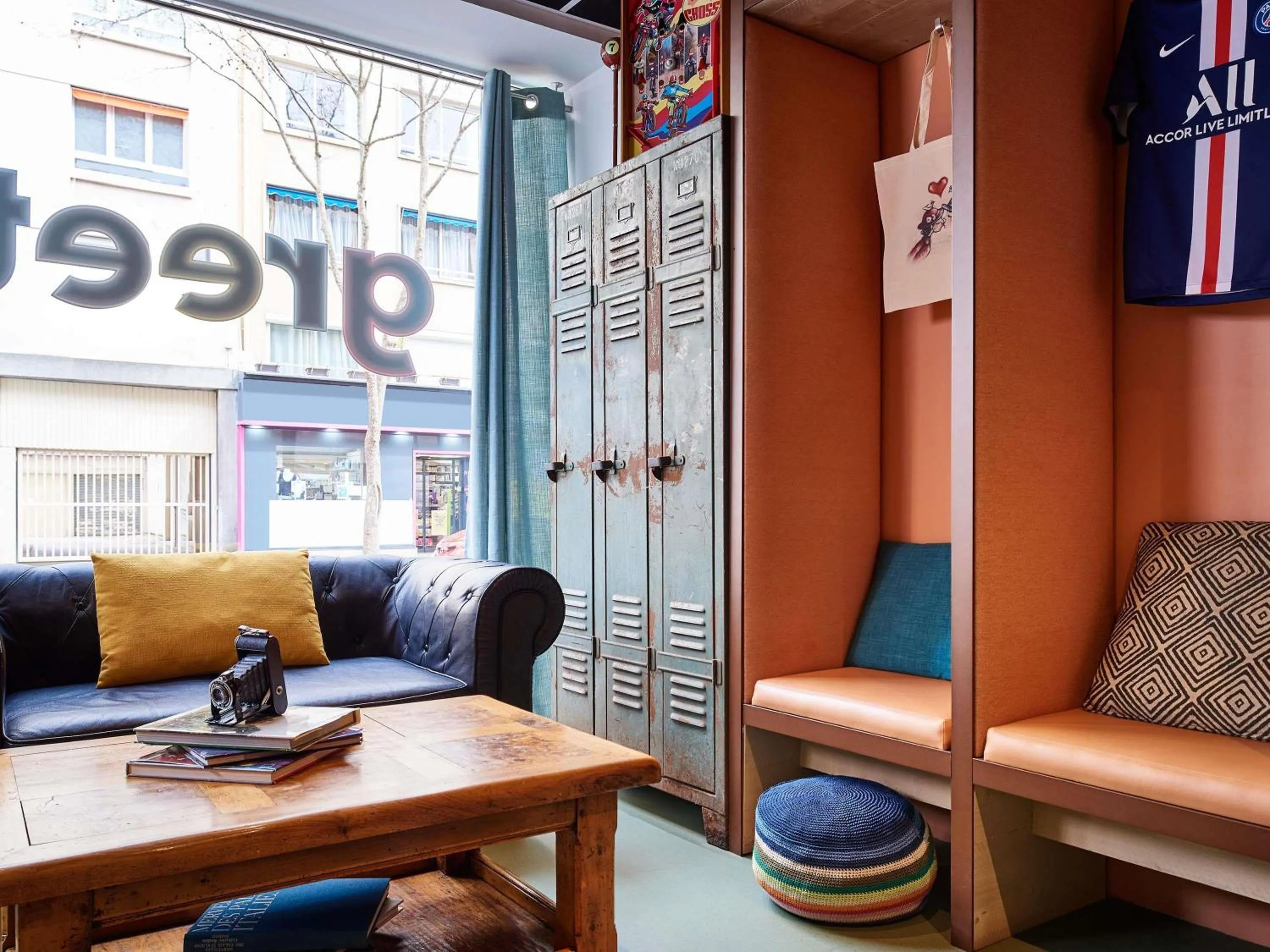 Lounge or bar in Greet Boulogne Billancourt Paris