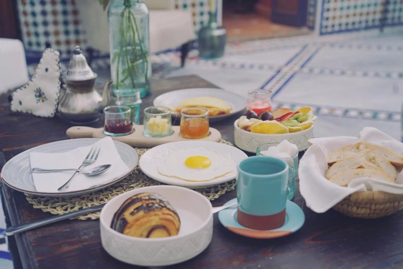 Restaurant/places to eat in Riad Twilight