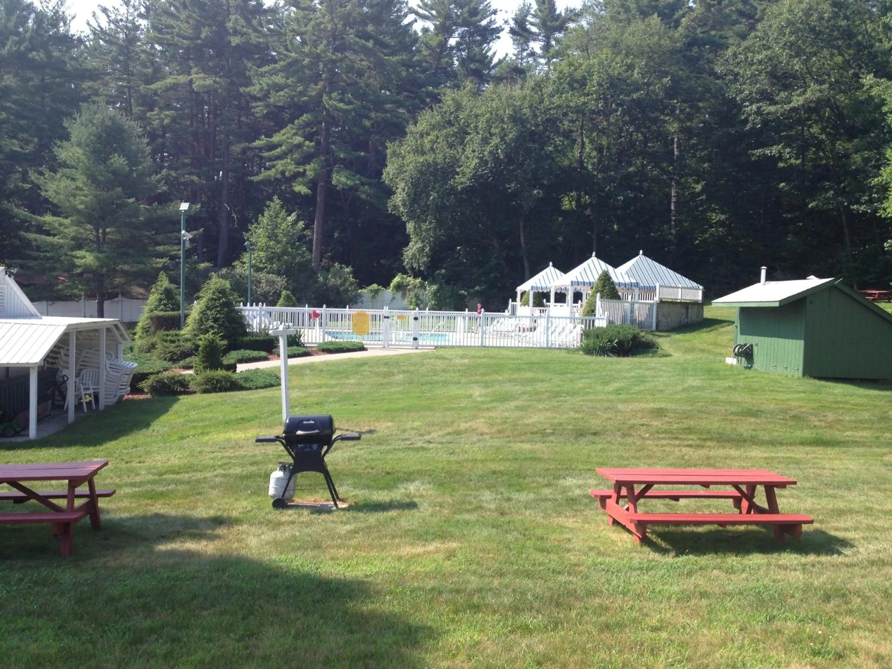 Day in Colonel Williams Resort and Suites