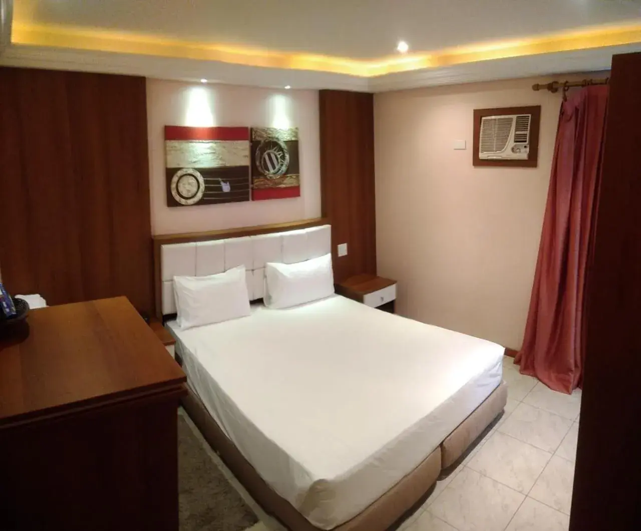 Deluxe Double Room in Hotel Luni Deluxe Double Room in Hotel Luni