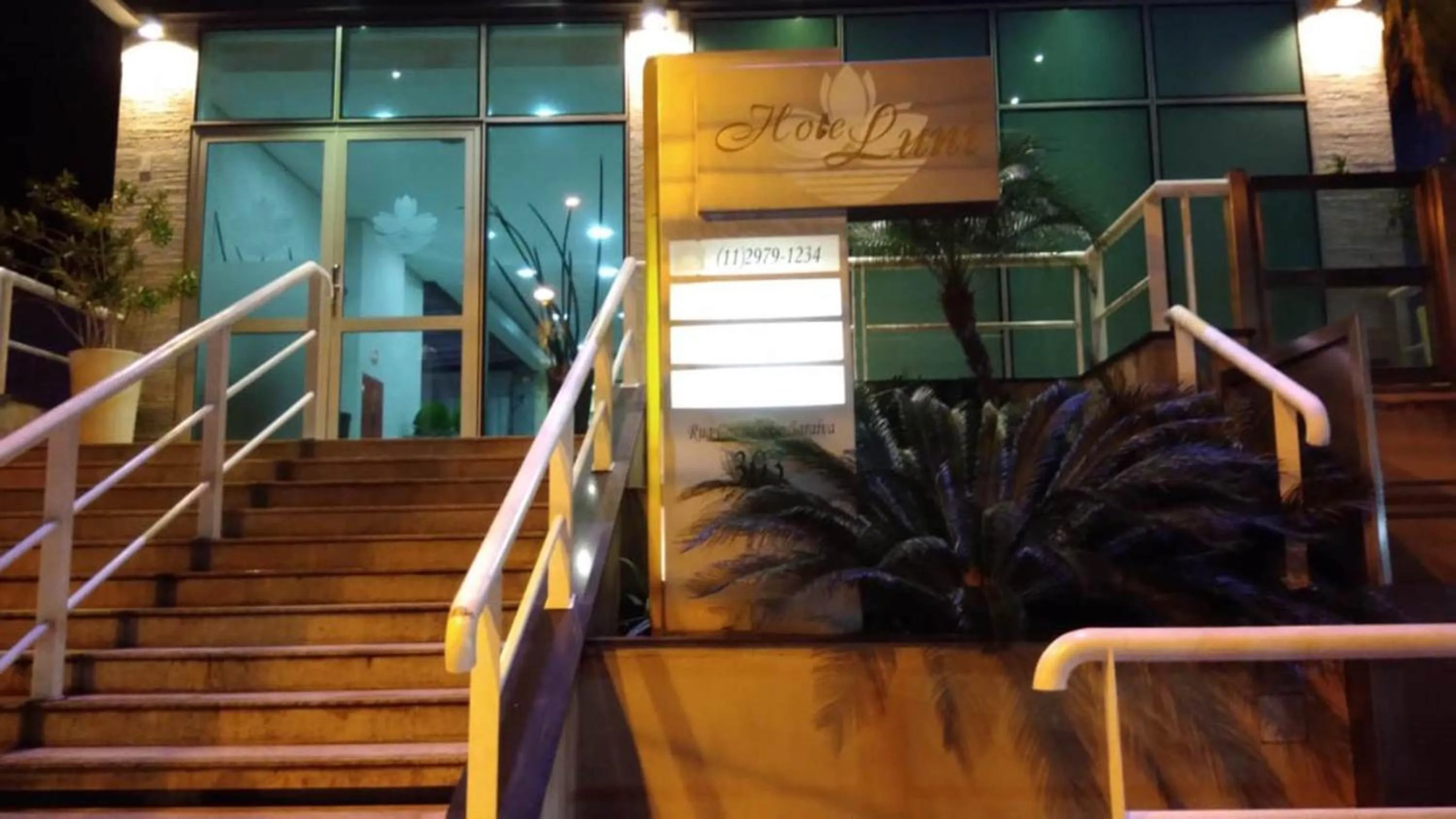 Facade/entrance in Hotel Luni